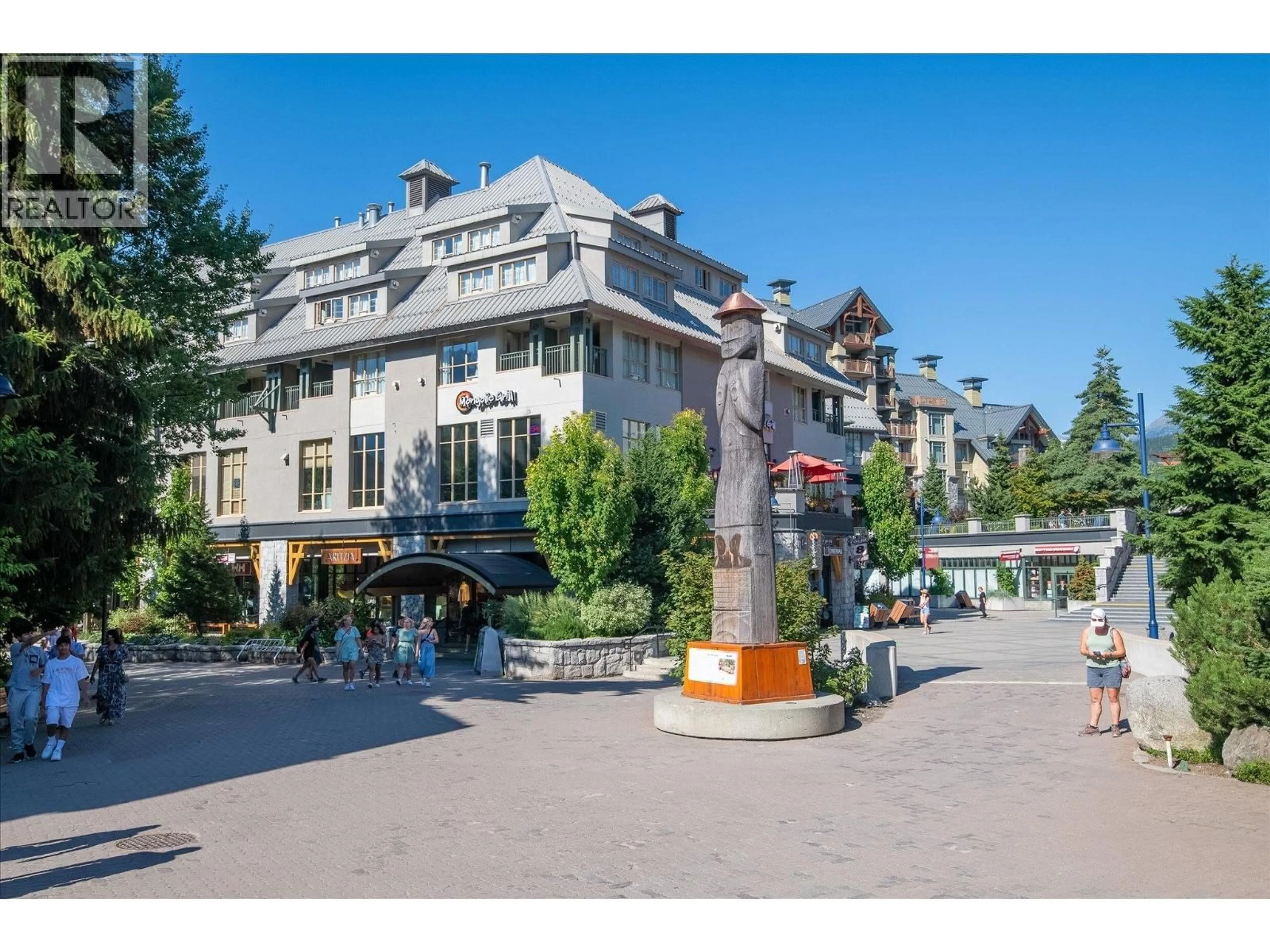 Patio, unknown for 424 - 4295 BLACKCOMB WAY, Whistler British Columbia V8E0X2