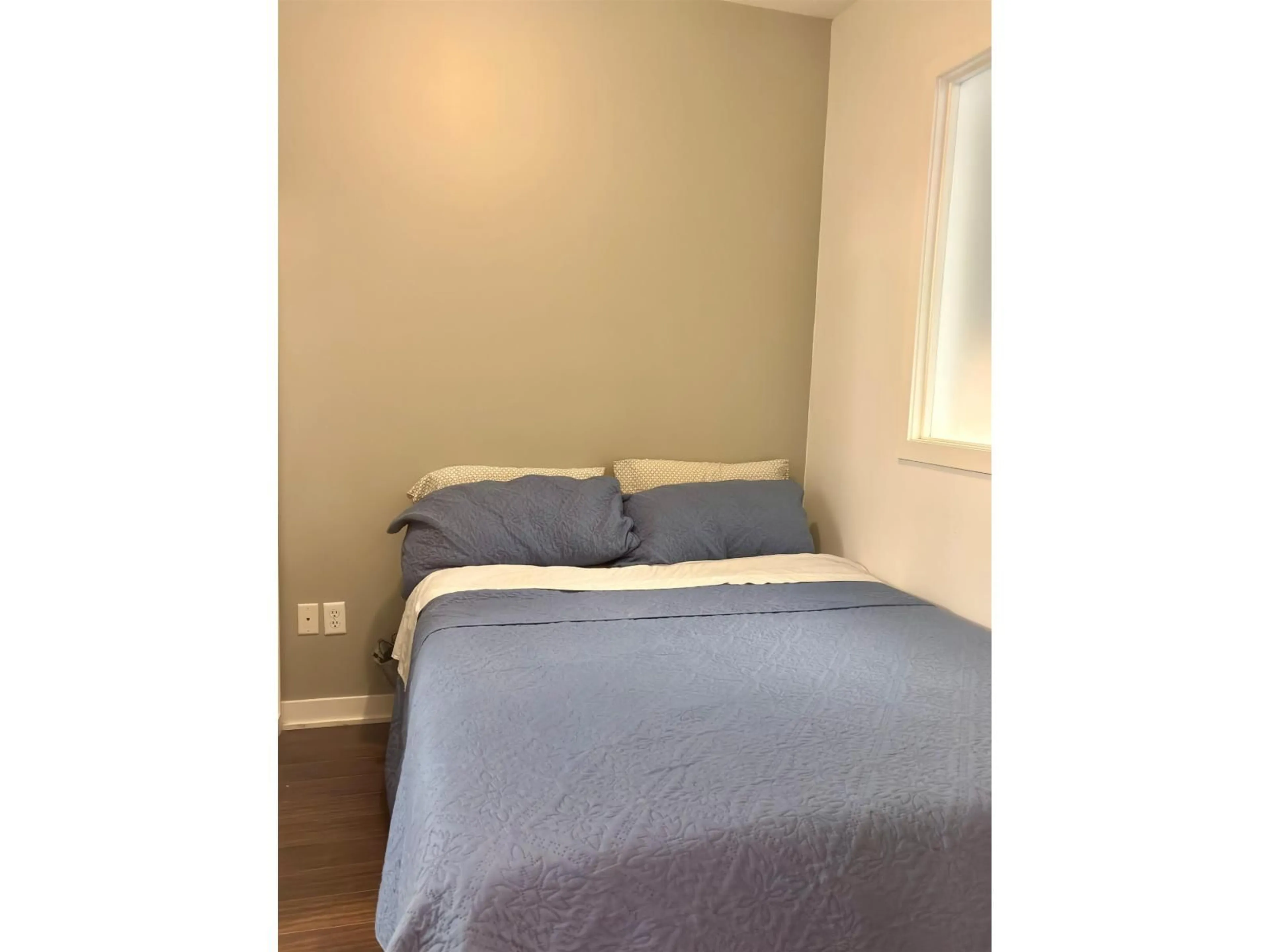 A pic of a room for 330 - 13321 102A AVENUE, Surrey British Columbia V3T1P6