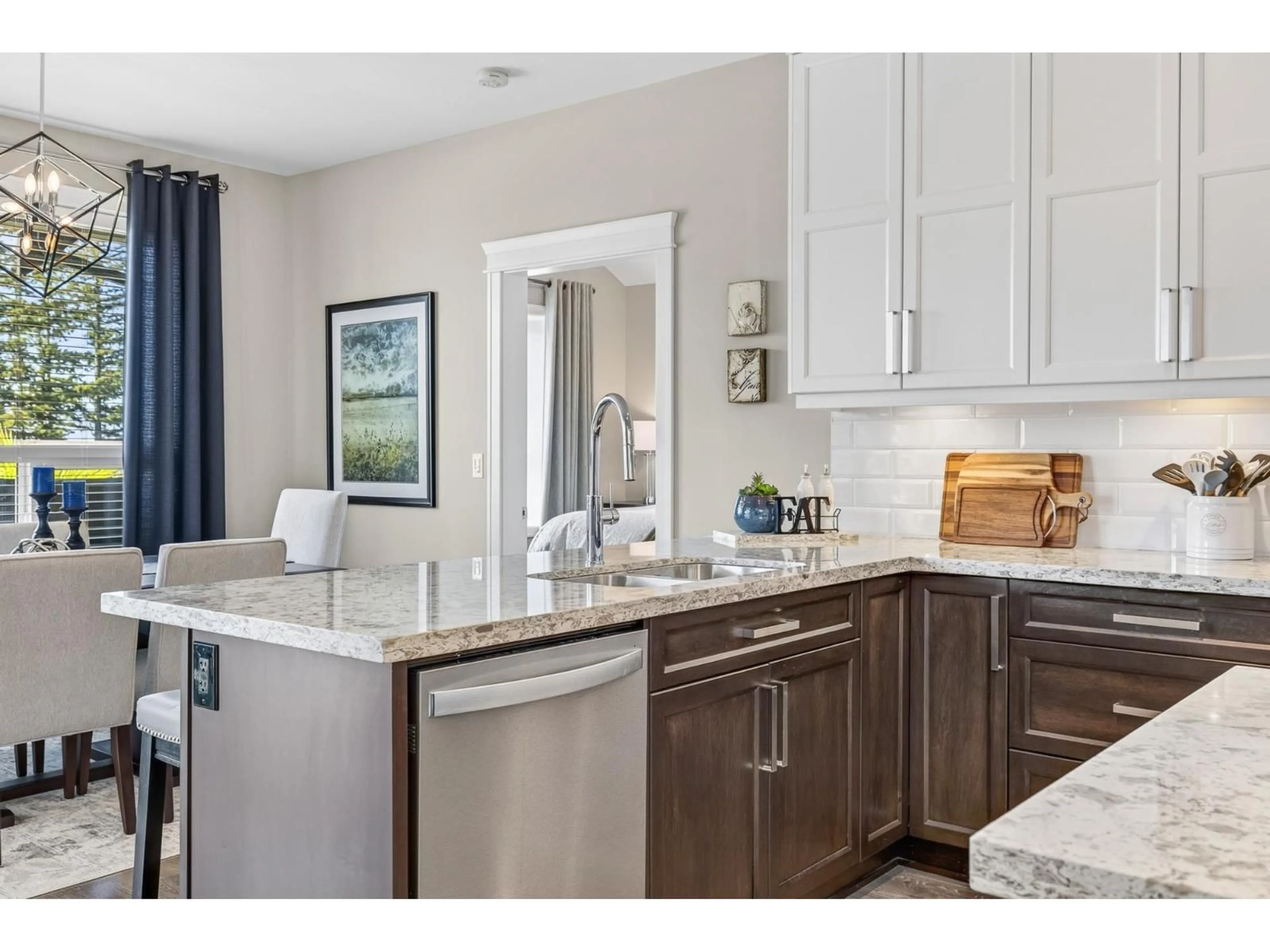 Open concept kitchen, ceramic/tile floor for 1324 STROMDAHL PLACE, Agassiz British Columbia V0M1A1