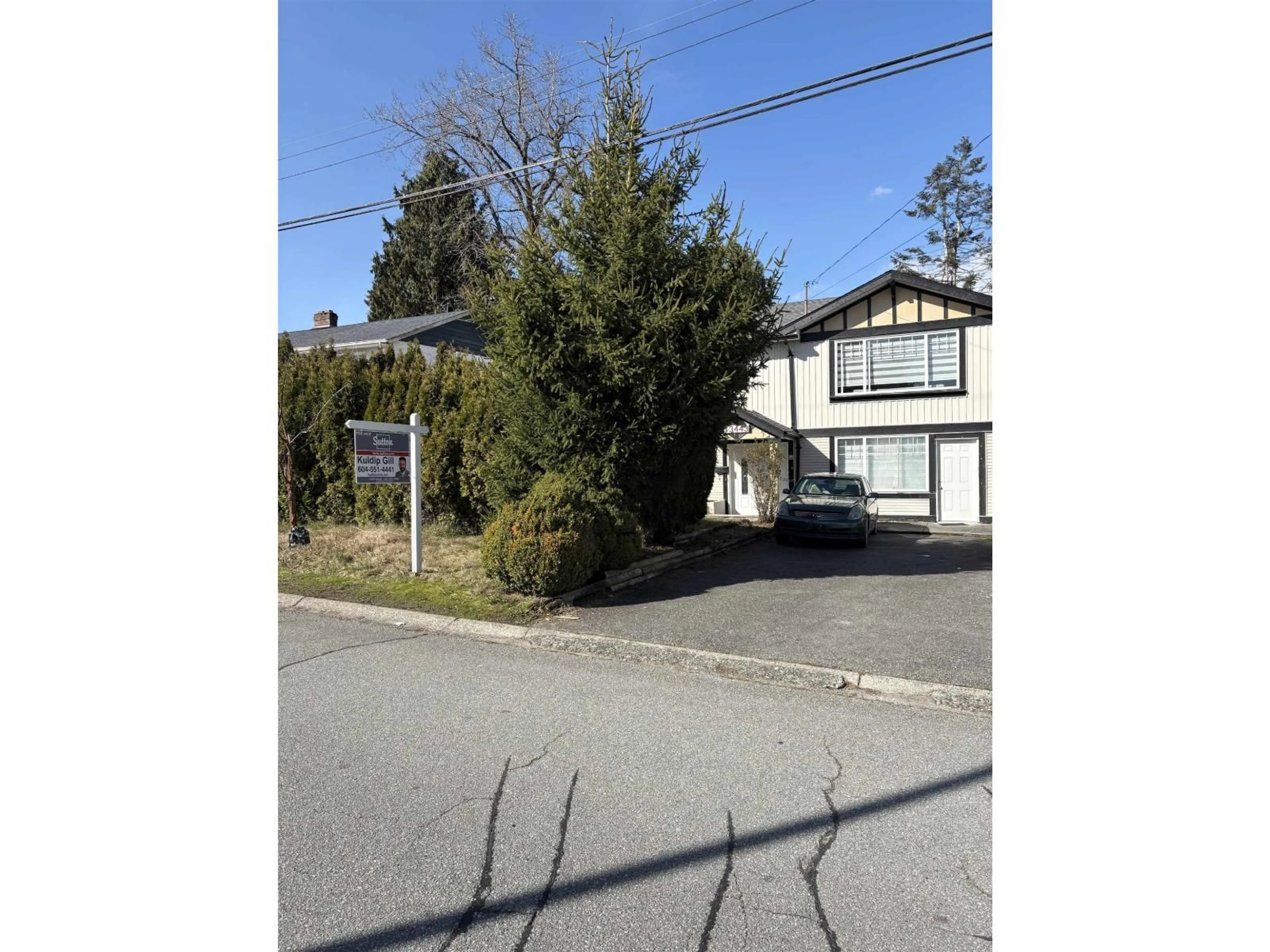 Unknown for 13443 91 AVENUE, Surrey British Columbia V3V1E3