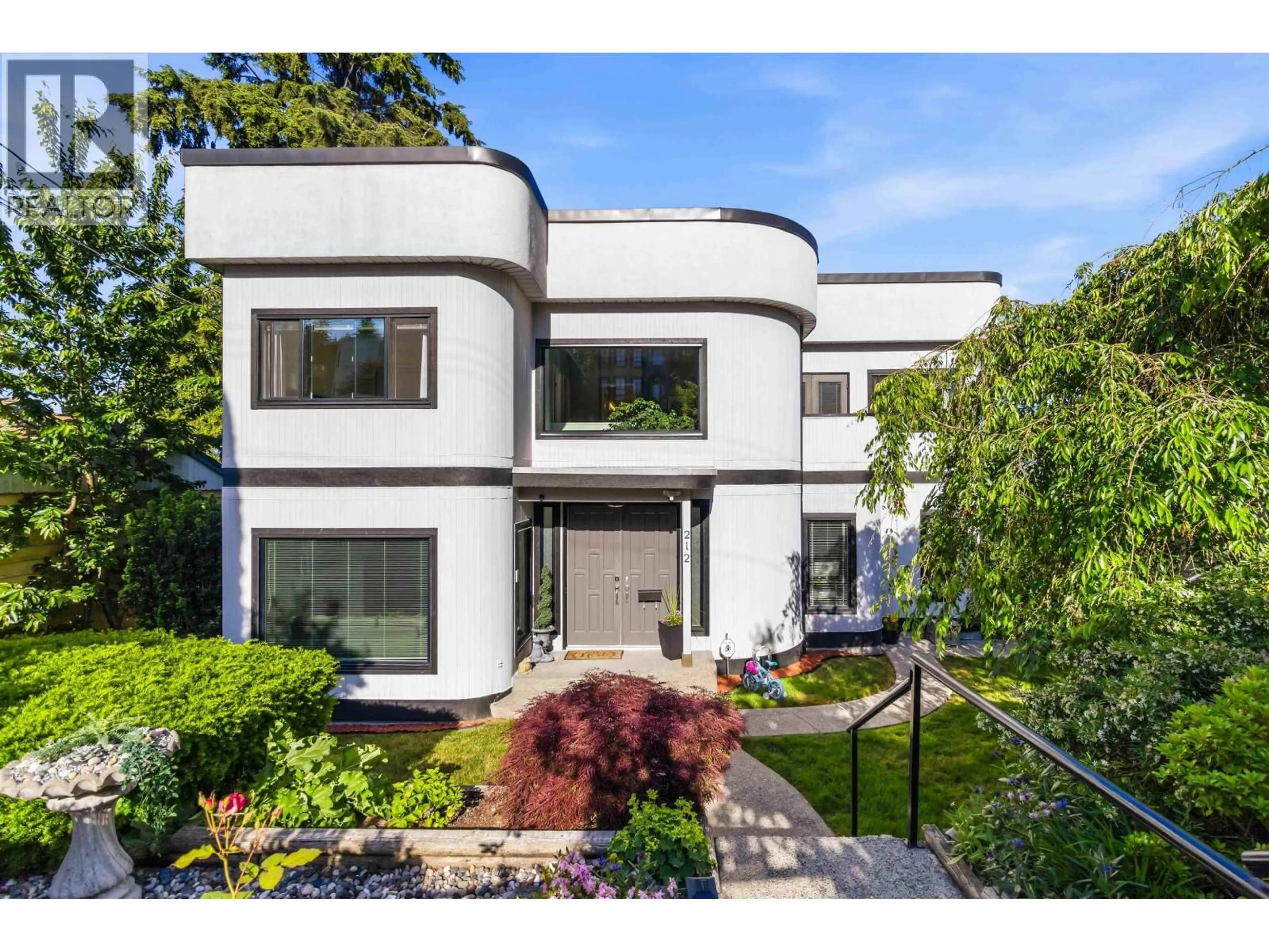 Home with brick exterior material, street for 212 SEA AVENUE, Burnaby British Columbia V5B1K5