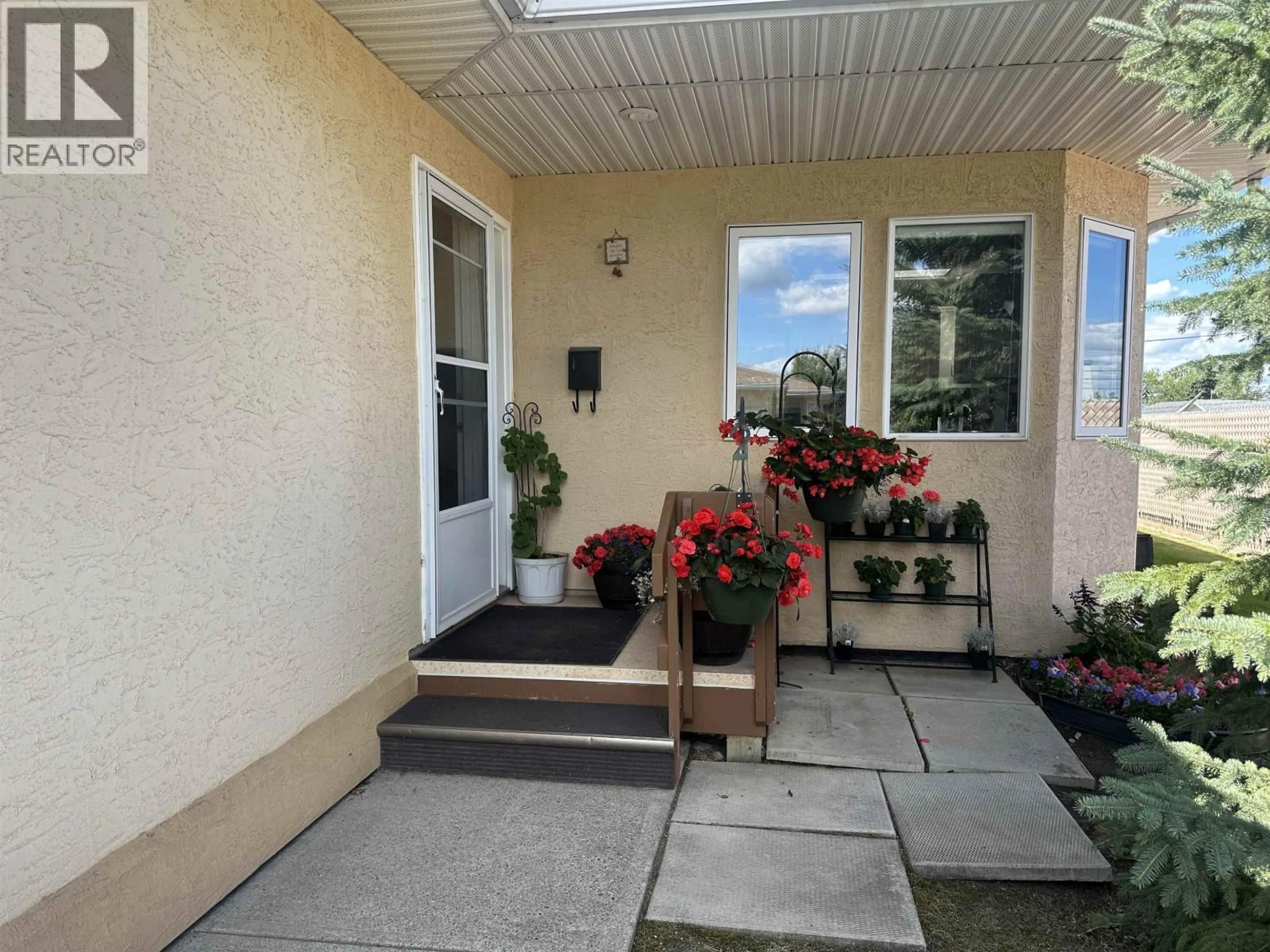 Unknown for 10140 108 AVENUE, Fort St. John British Columbia V1J6N7
