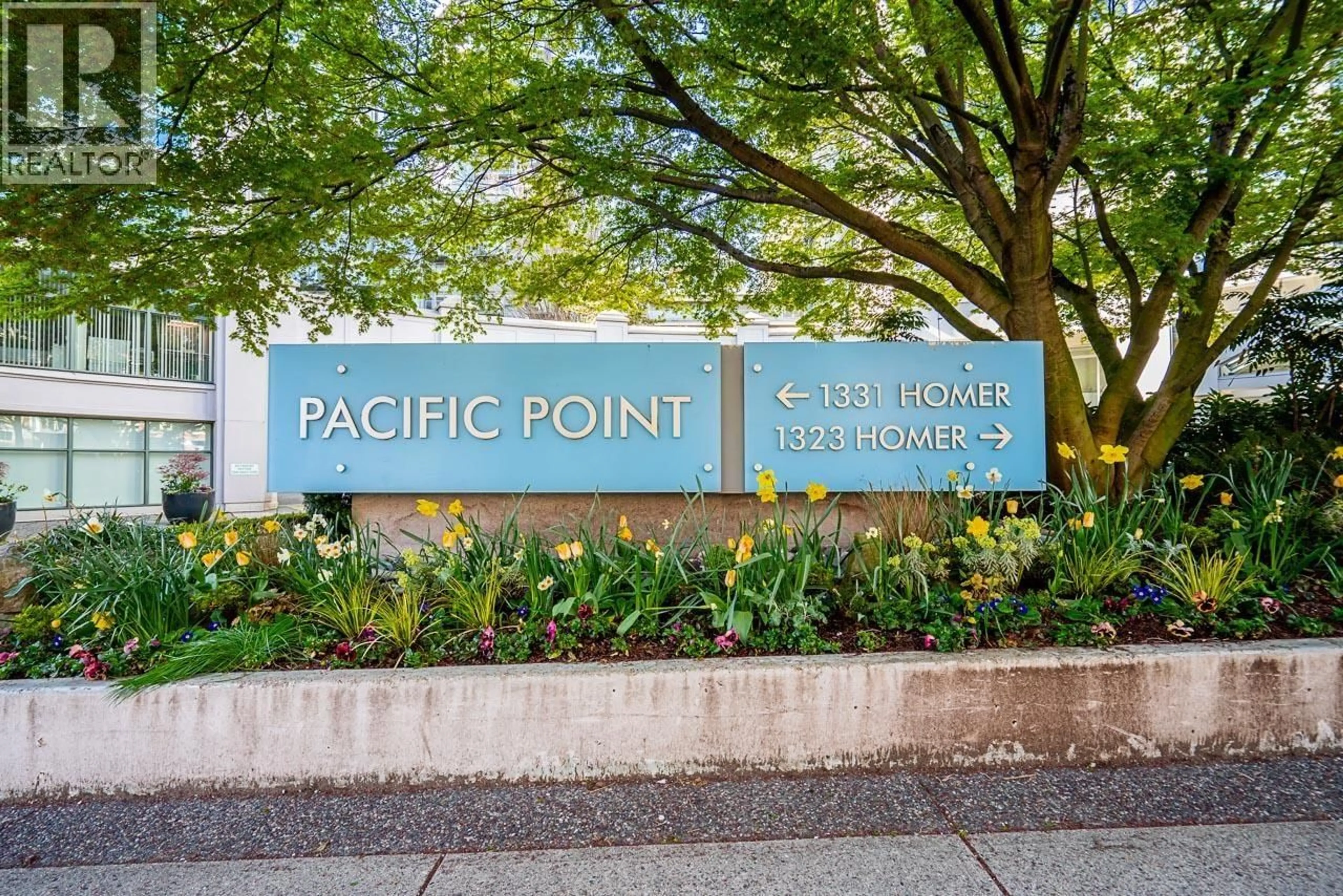 Patio, street for 402 - 1323 HOMER STREET, Vancouver British Columbia V6B5T1