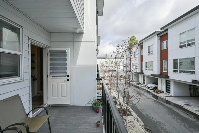 23 - 27640 LANTERN AVENUE, Abbotsford 4
