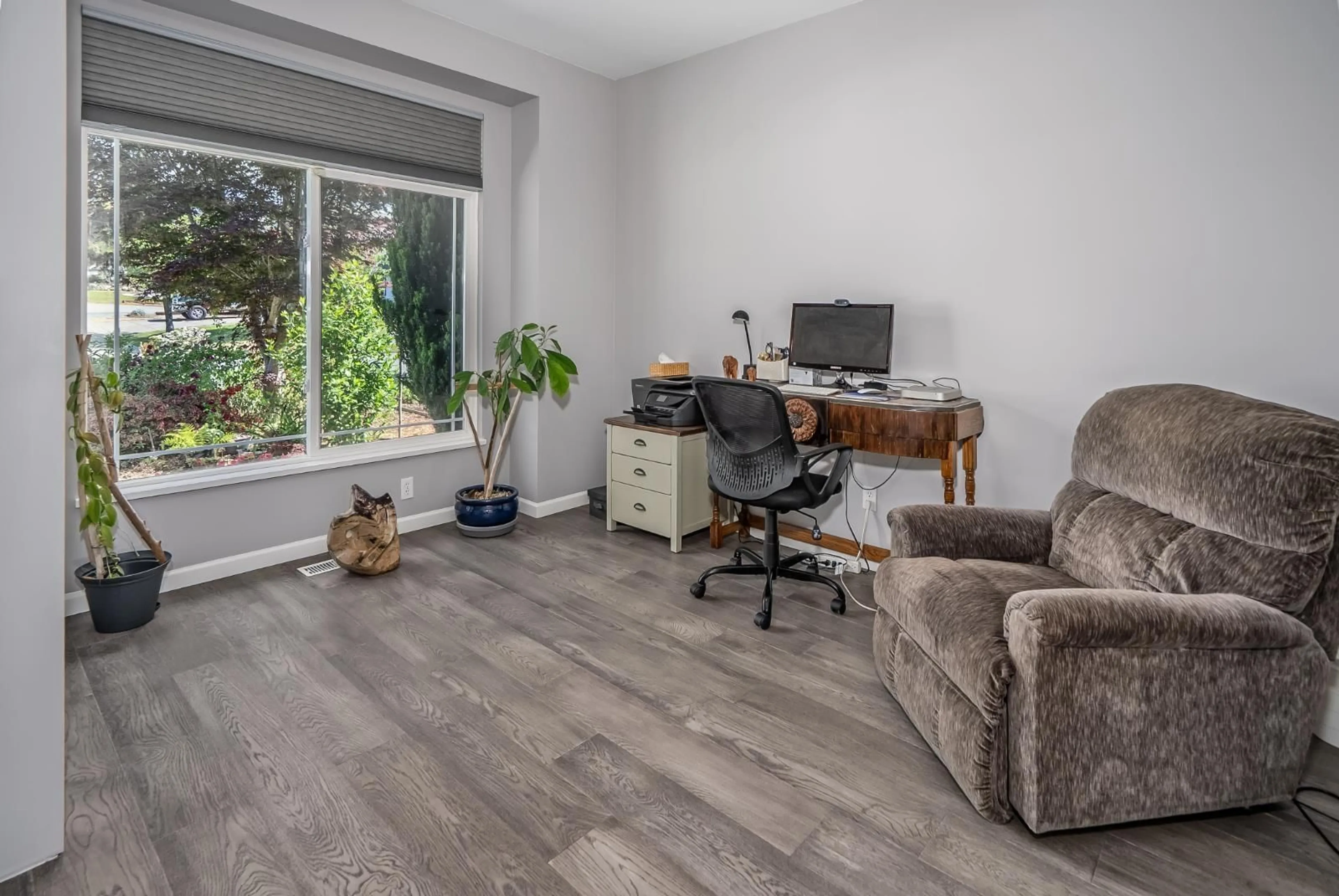 A pic of a room for 33764 BLUEBERRY DRIVE, Mission British Columbia V2V7A1