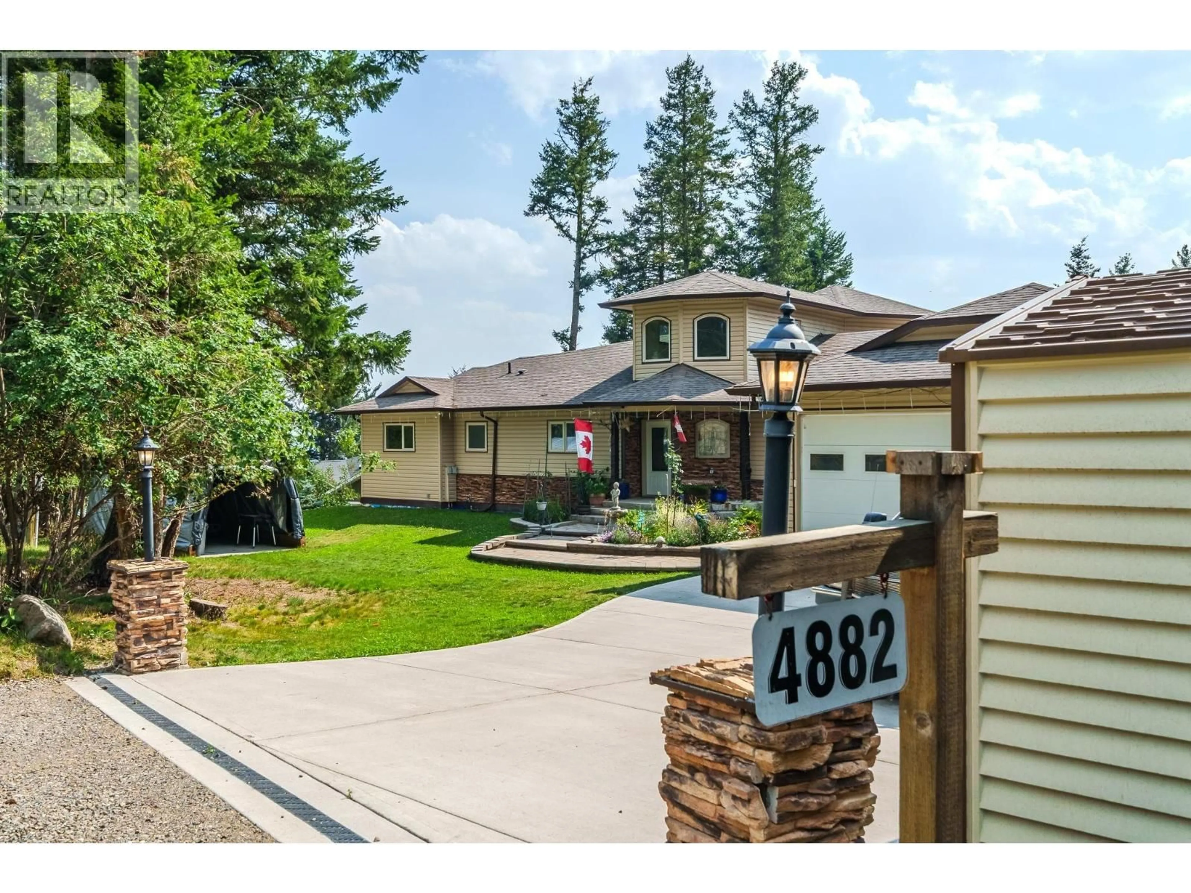 Unknown for 4882 GLOINNZUN CRESCENT, 108 Mile Ranch British Columbia V0K2Z0