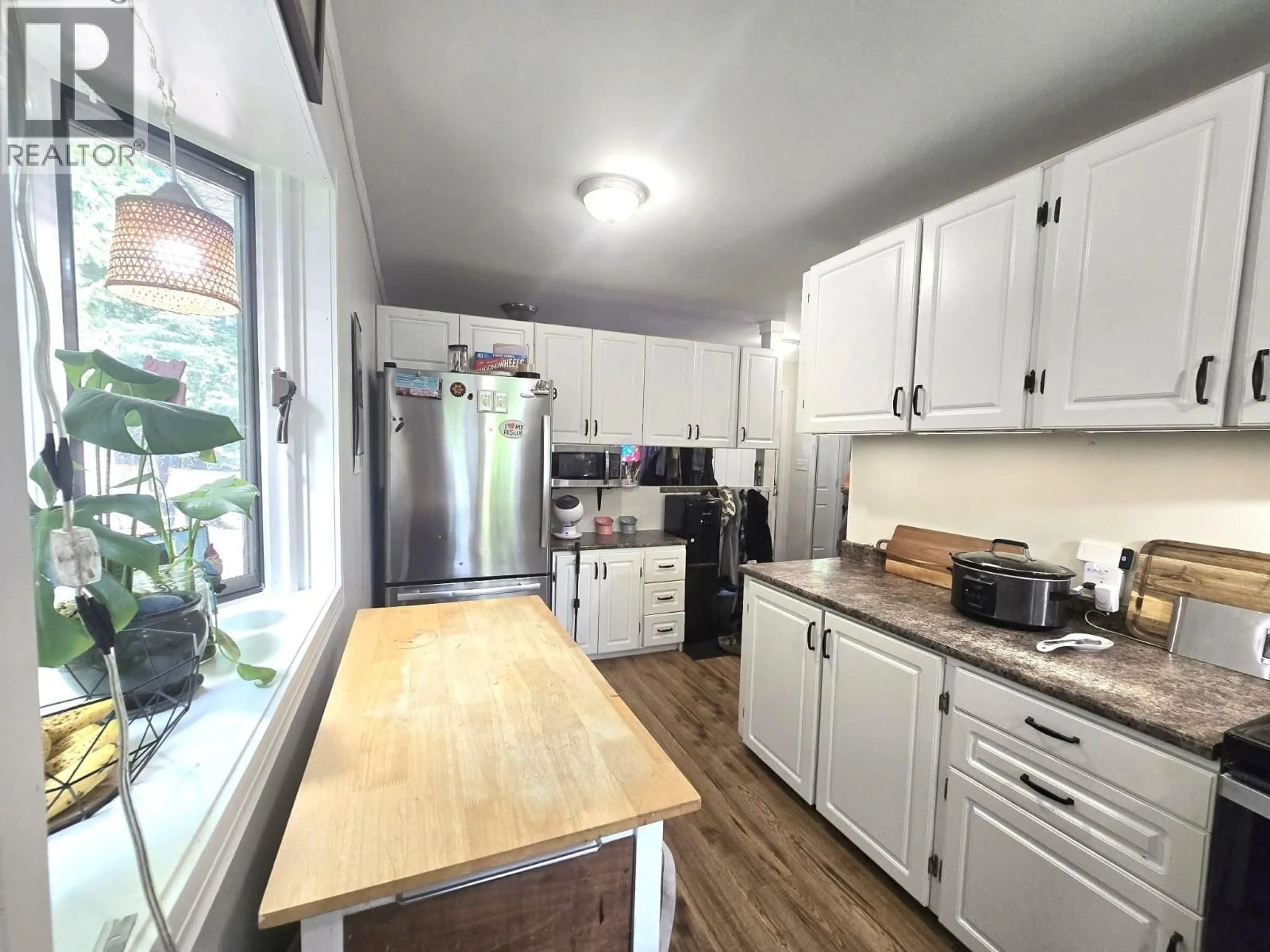 Standard kitchen, wood/laminate floor for 24610 NESSVIEW ROAD, Prince George British Columbia V2K5M7