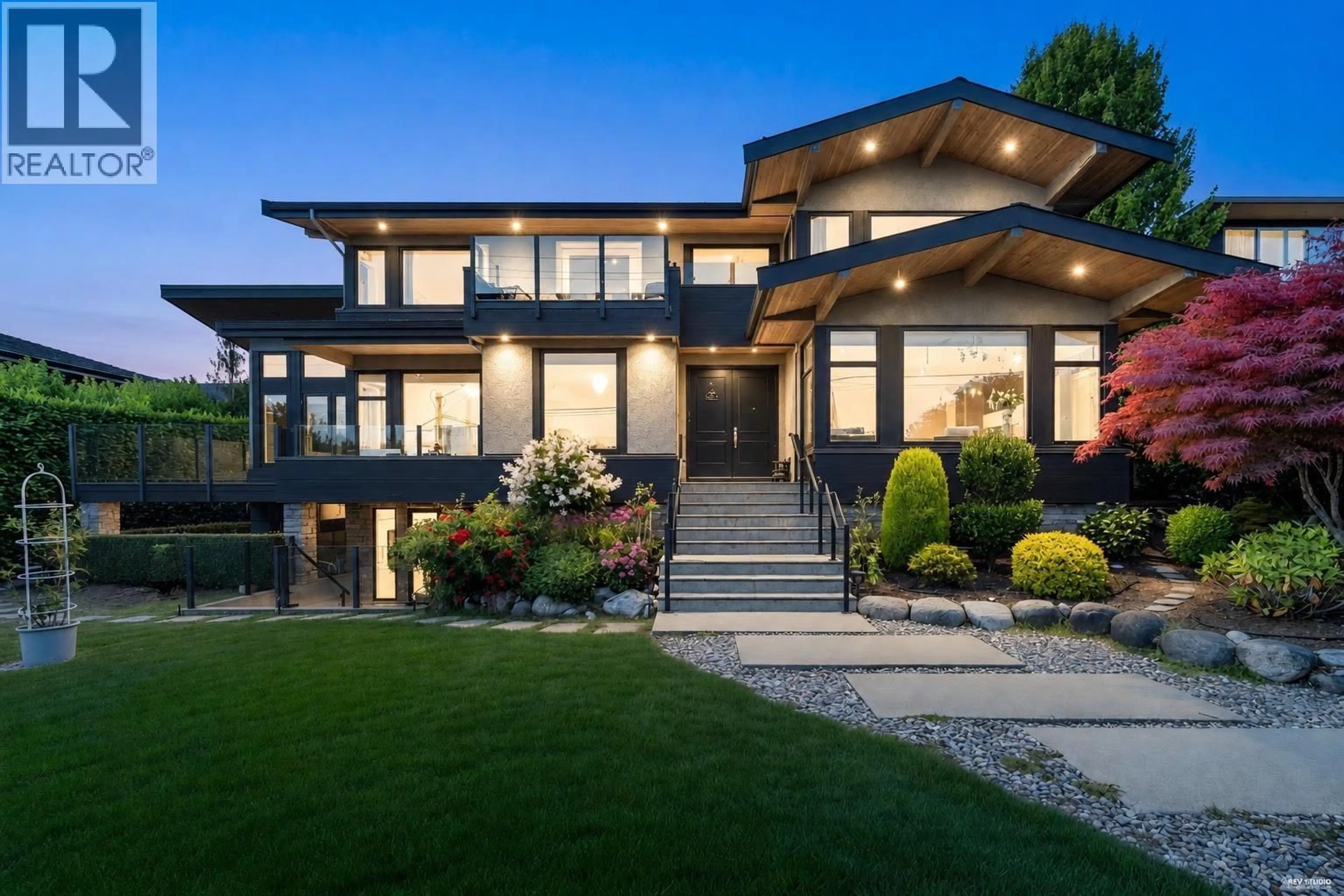 Home with brick exterior material, unknown for 1139 ESQUIMALT AVENUE, West Vancouver British Columbia V7T1K2