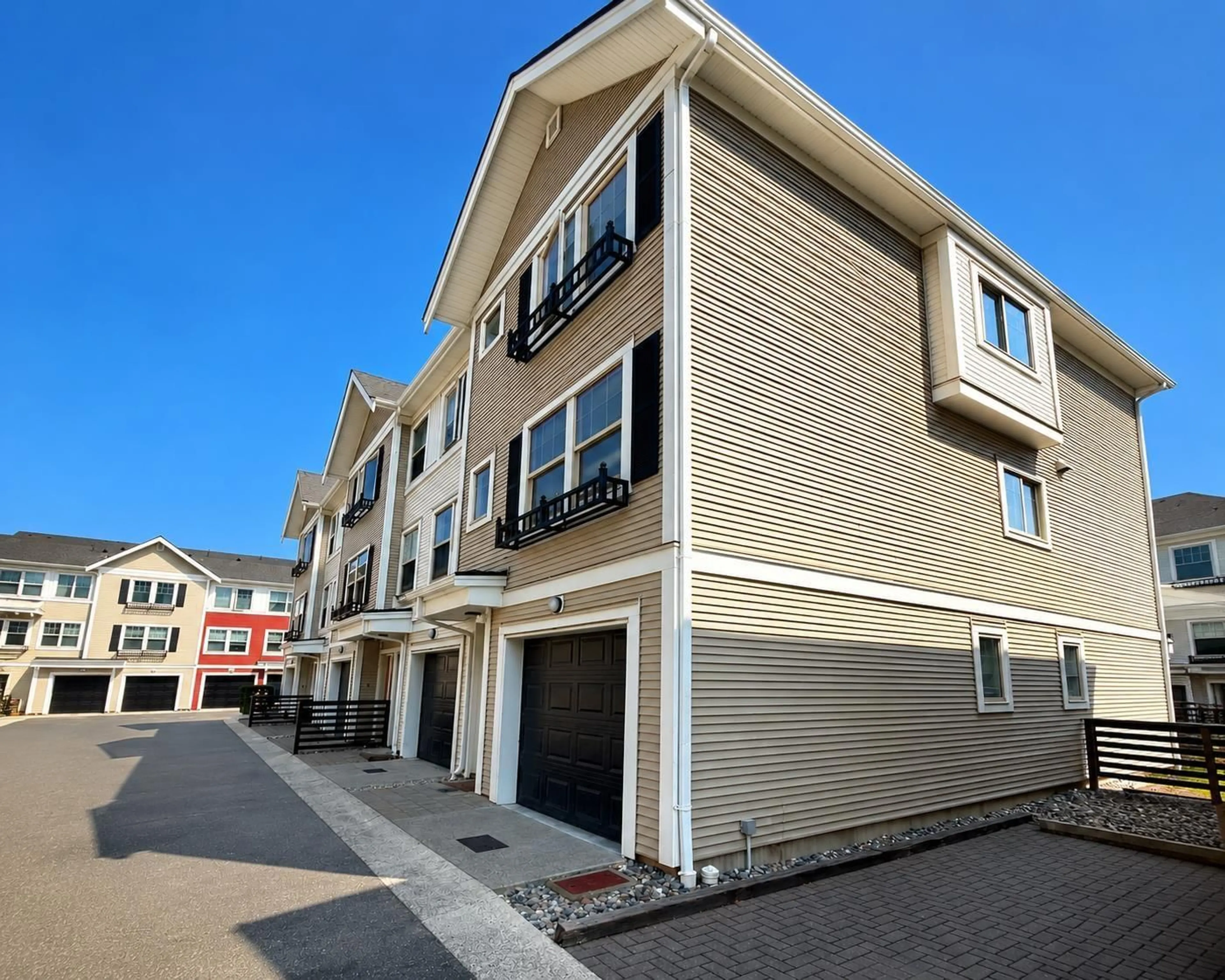 Unknown for 95 - 32633 SIMON AVENUE, Abbotsford British Columbia V2T0G9