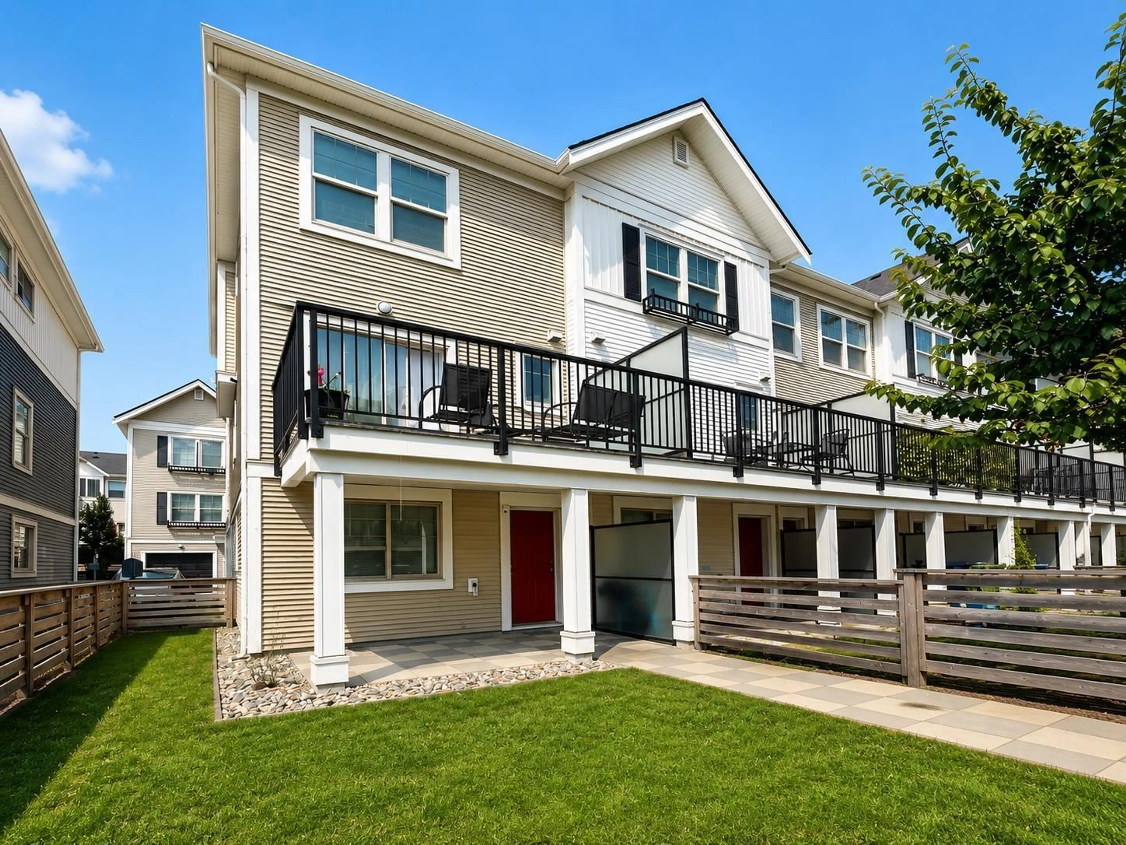 Home with vinyl exterior material, unknown for 95 - 32633 SIMON AVENUE, Abbotsford British Columbia V2T0G9
