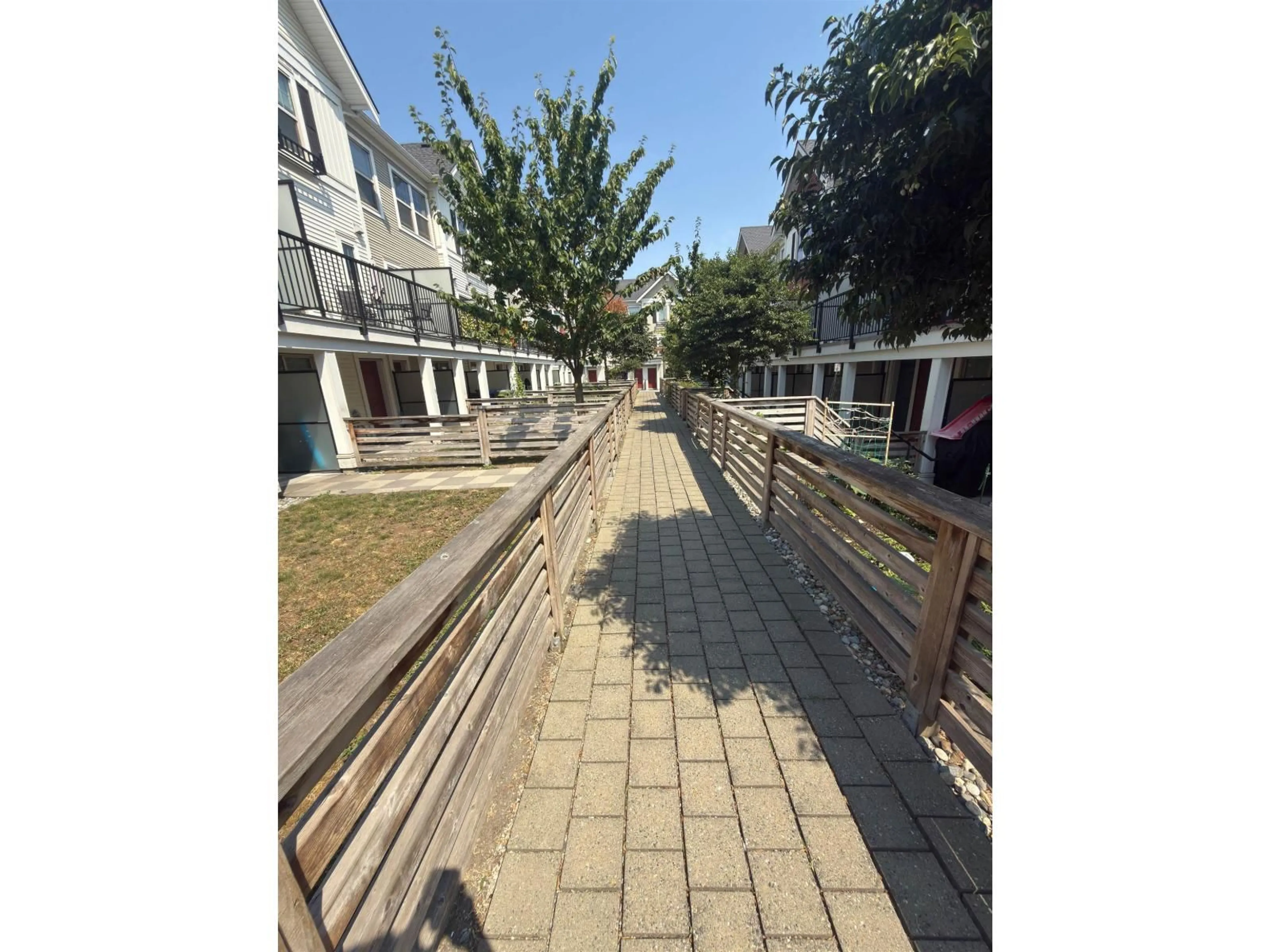 Patio, street for 95 - 32633 SIMON AVENUE, Abbotsford British Columbia V2T0G9