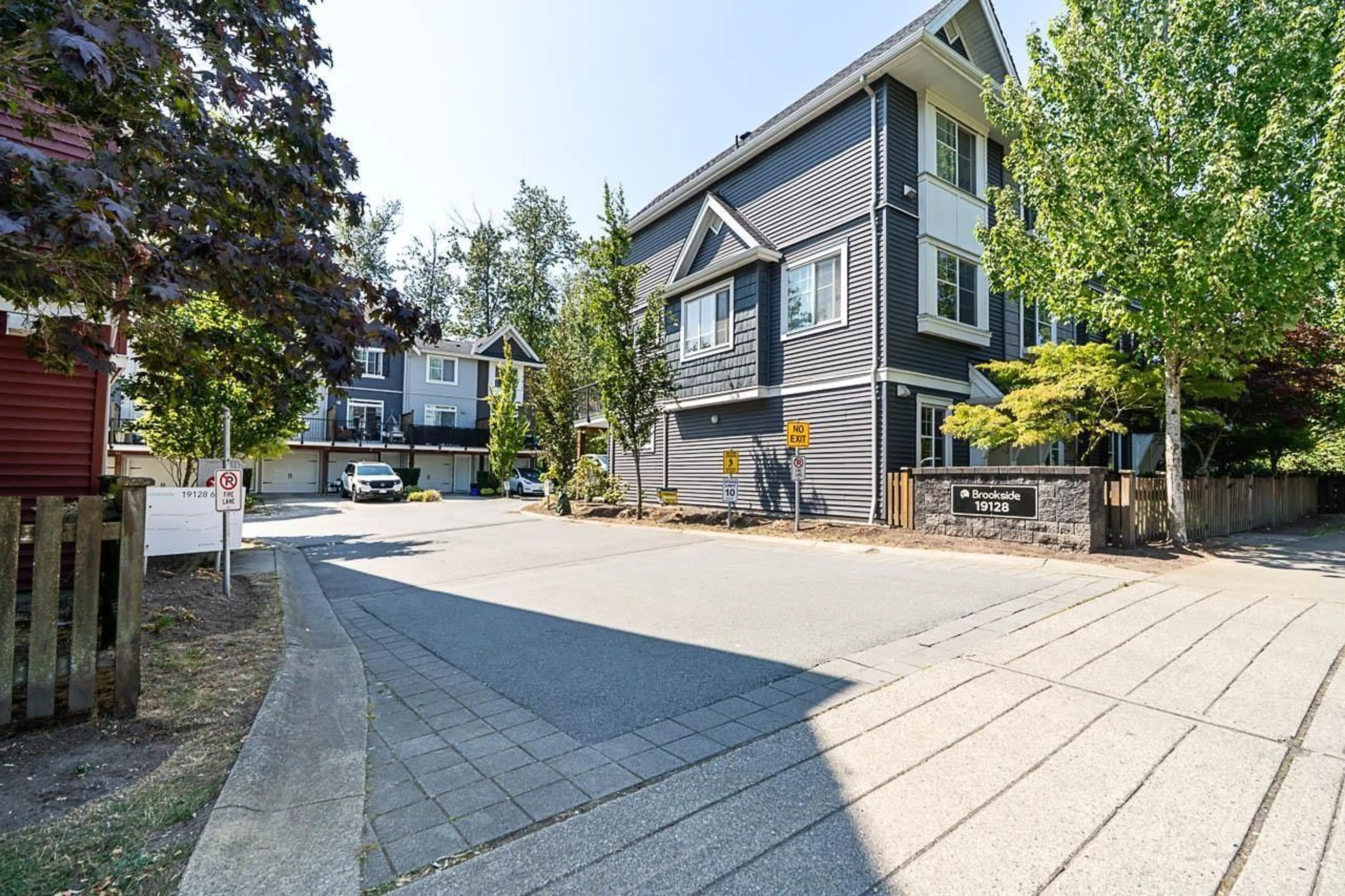 Patio, street for 54 - 19128 65 AVENUE, Surrey British Columbia V4N6P2