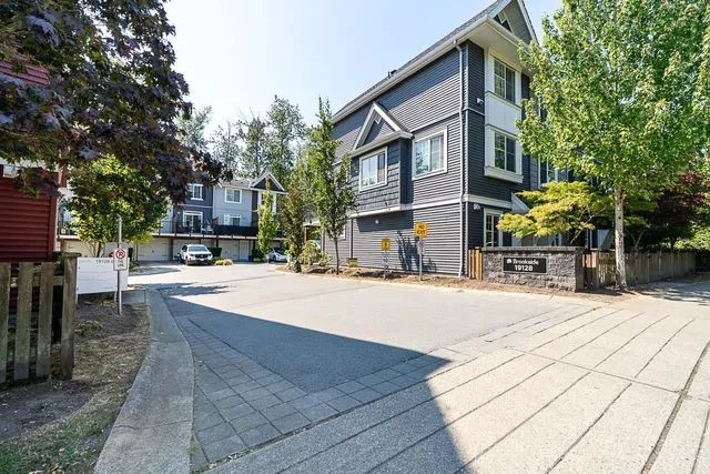 54 - 19128 65 AVENUE, Surrey 4