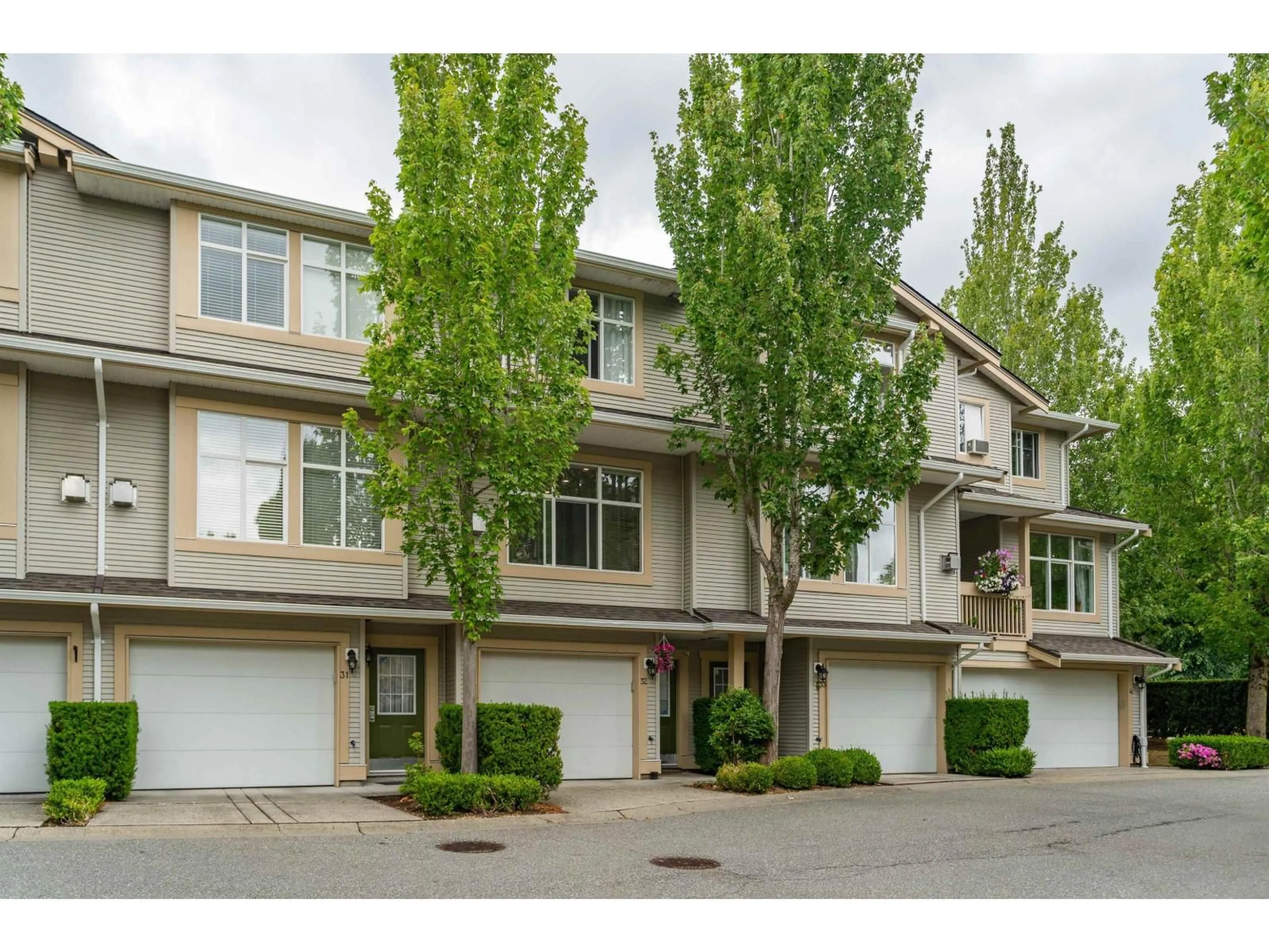 Unknown for 32 - 14959 58 AVENUE, Surrey British Columbia V3S9Y9