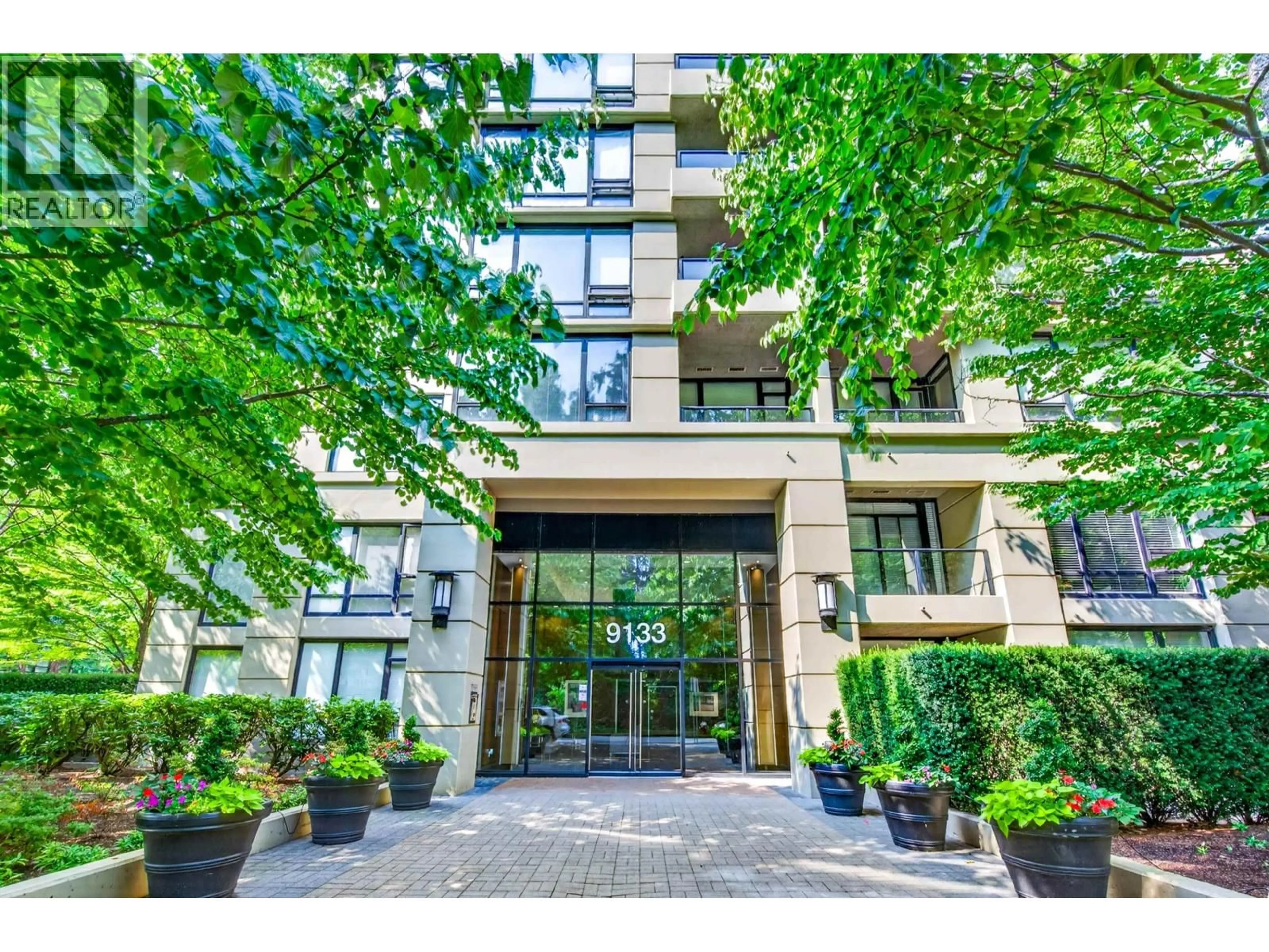 Indoor foyer for 1108 - 9133 HEMLOCK DRIVE, Richmond British Columbia V6Y4J9
