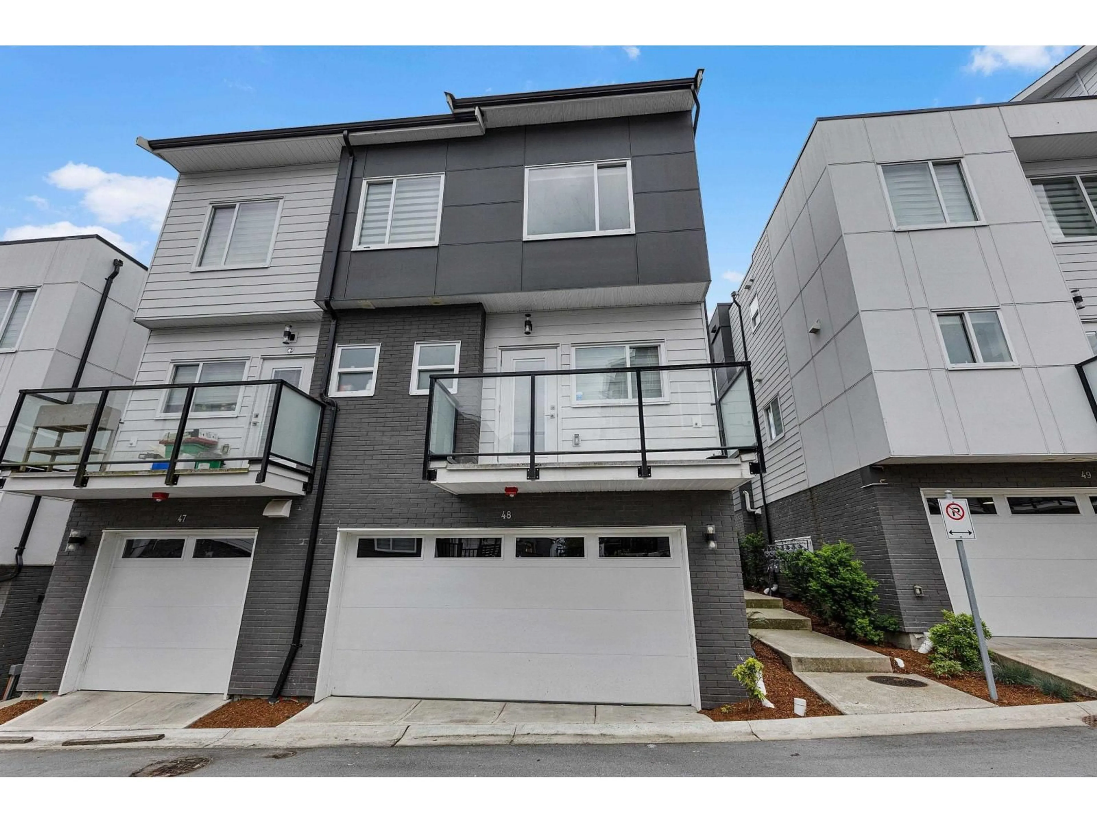 Unknown for 49 - 9652 162A STREET, Surrey British Columbia V4N2E4
