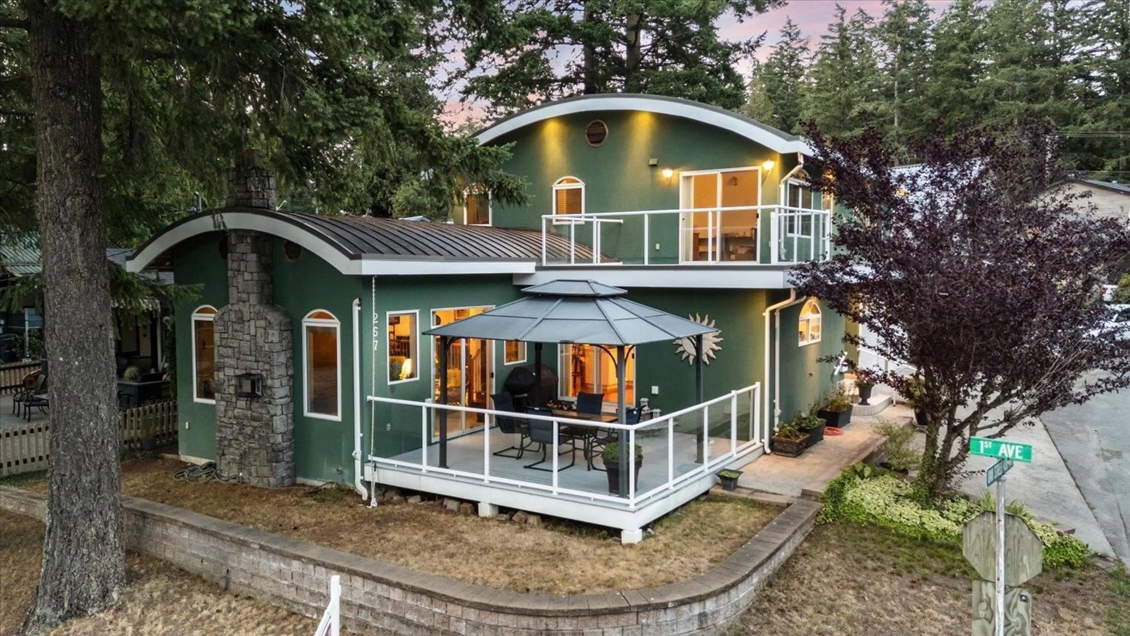 Home with vinyl exterior material, unknown for 267 FIRST AVENUE, Cultus Lake British Columbia V2R4Z4