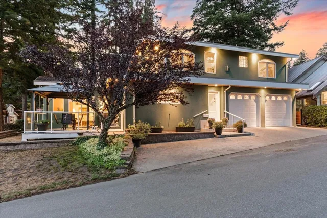 267 FIRST AVENUE, Cultus Lake 5
