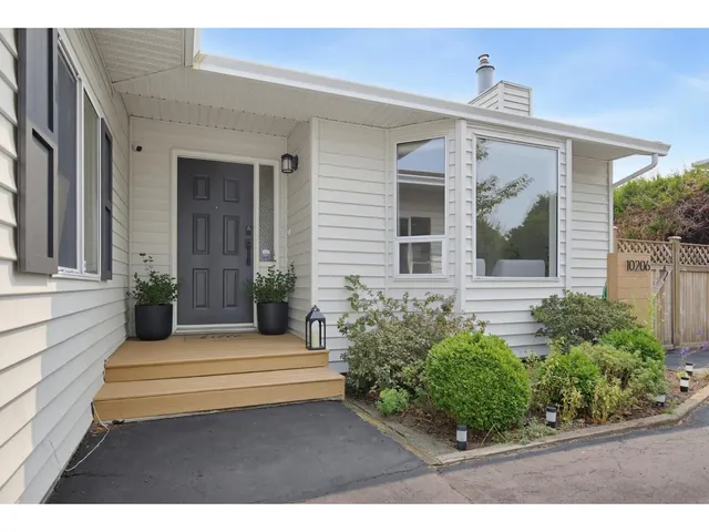 10206 CRYSTAL DRIVE, Chilliwack 4
