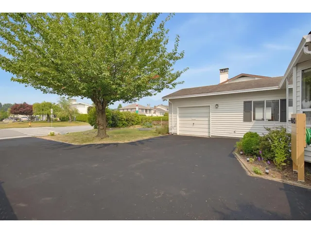 10206 CRYSTAL DRIVE, Chilliwack 5