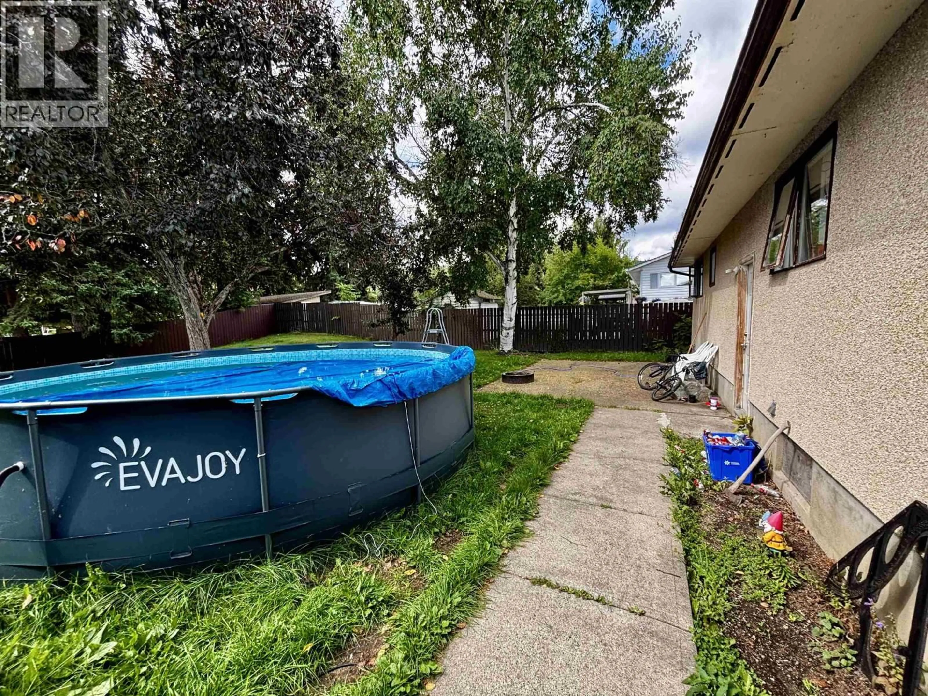 Unknown for 2963 PINEWOOD AVENUE, Prince George British Columbia V2N1J1