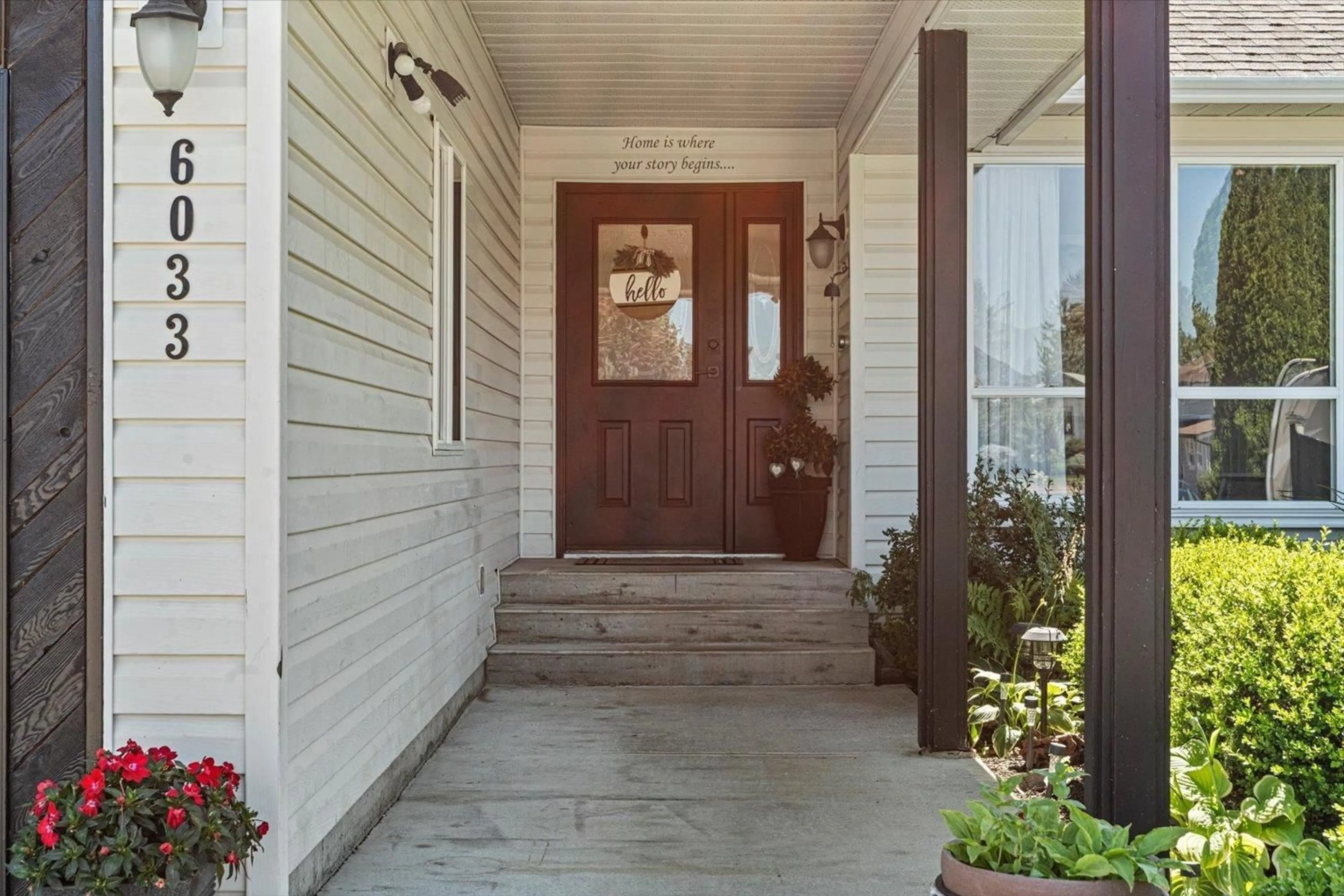 Indoor entryway for 6033 GLENROY DRIVE, Chilliwack British Columbia V2R2H8