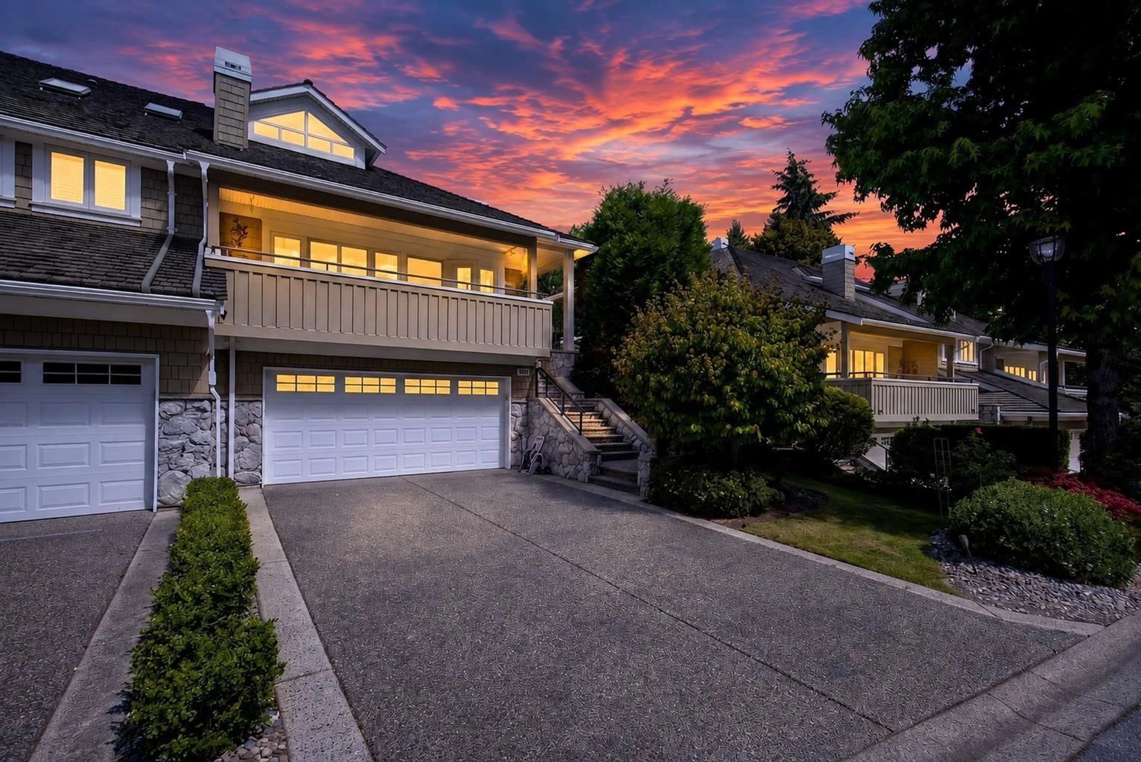 A pic from outside/outdoor area/front of a property/back of a property/a pic from drone, street for 48 - 3355 MORGAN CREEK WAY, Surrey British Columbia V3Z0J9