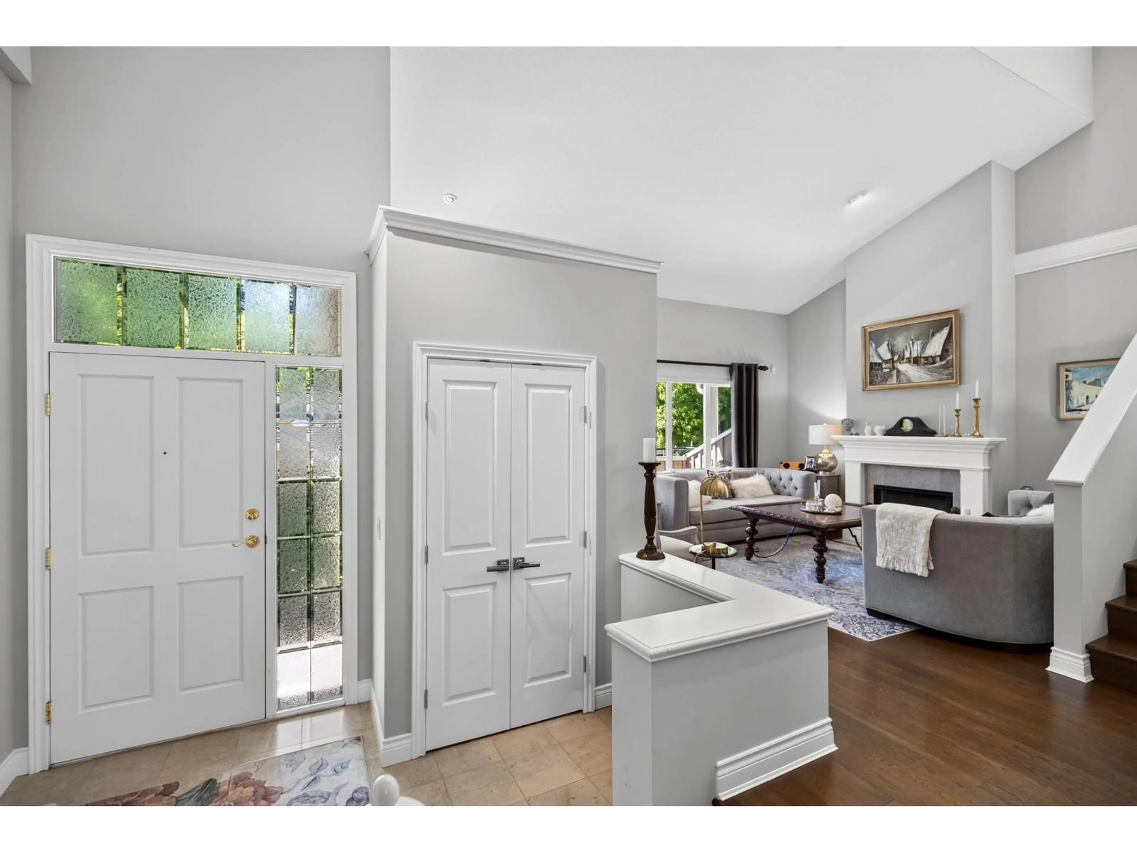Indoor entryway for 48 - 3355 MORGAN CREEK WAY, Surrey British Columbia V3Z0J9