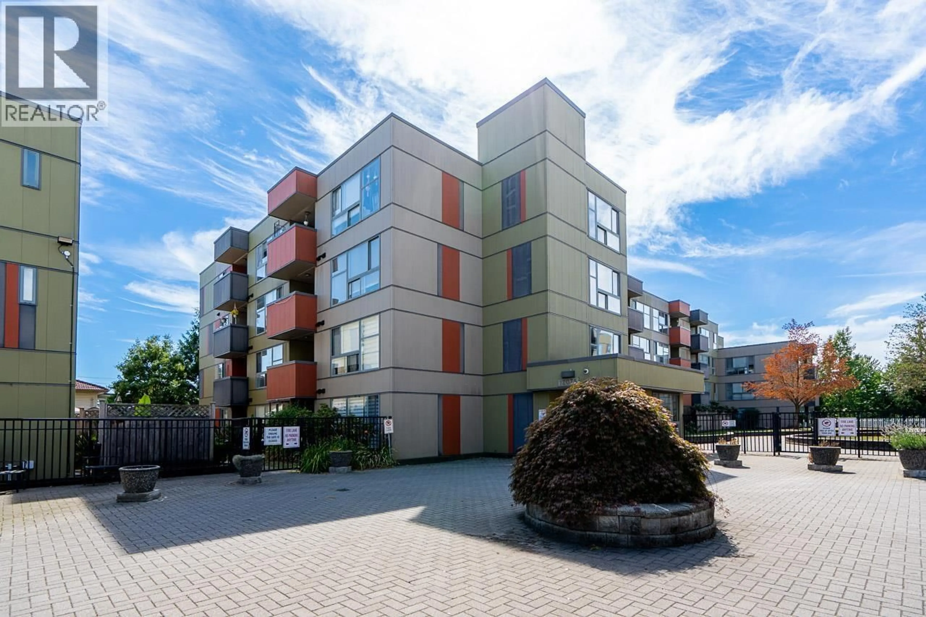 Patio, building for 208 - 12075 228 STREET, Maple Ridge British Columbia V2X6M2