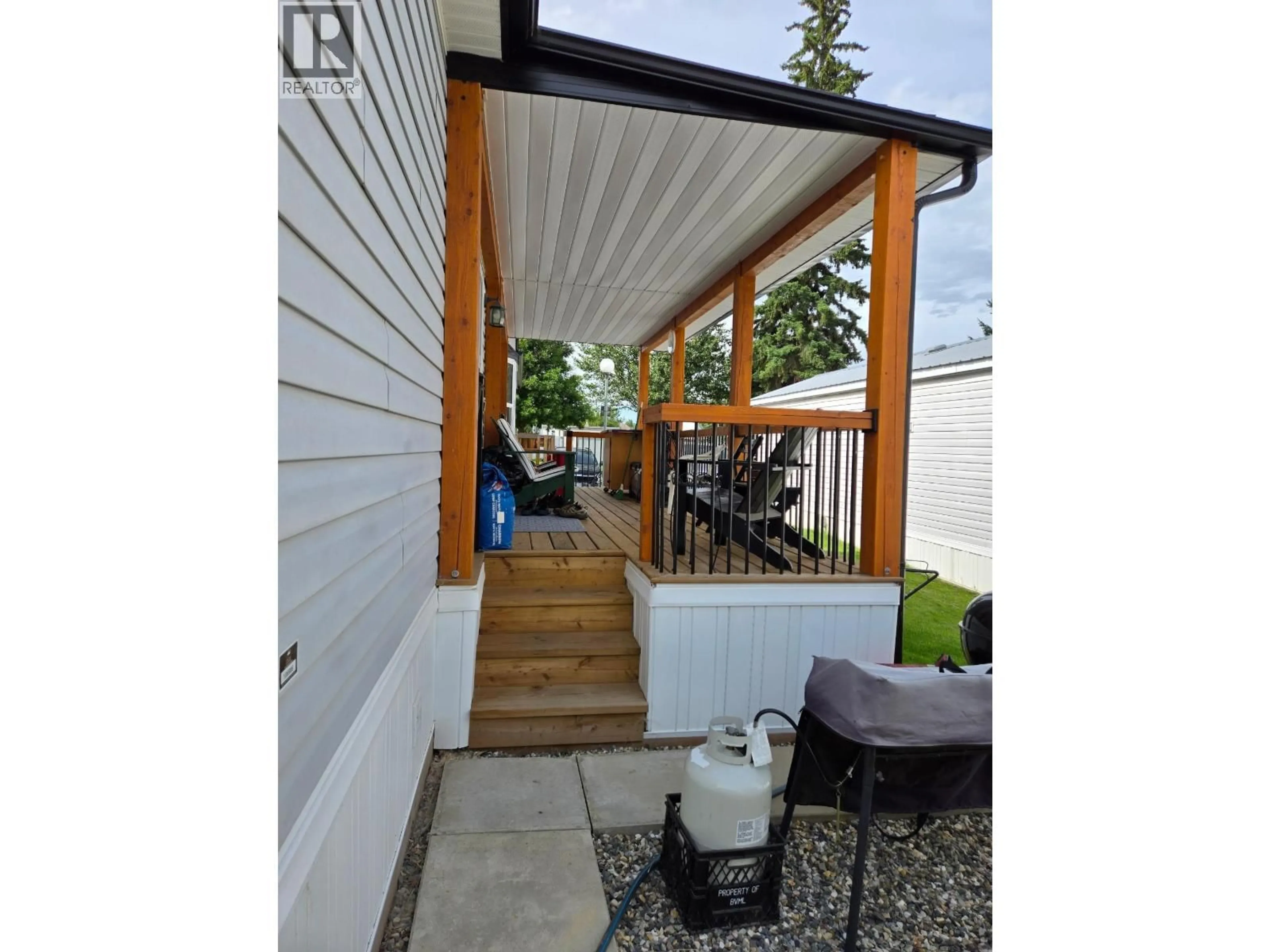 Patio, street for 90 - 684 NORTH FRASER DRIVE, Quesnel British Columbia V2J1Z6