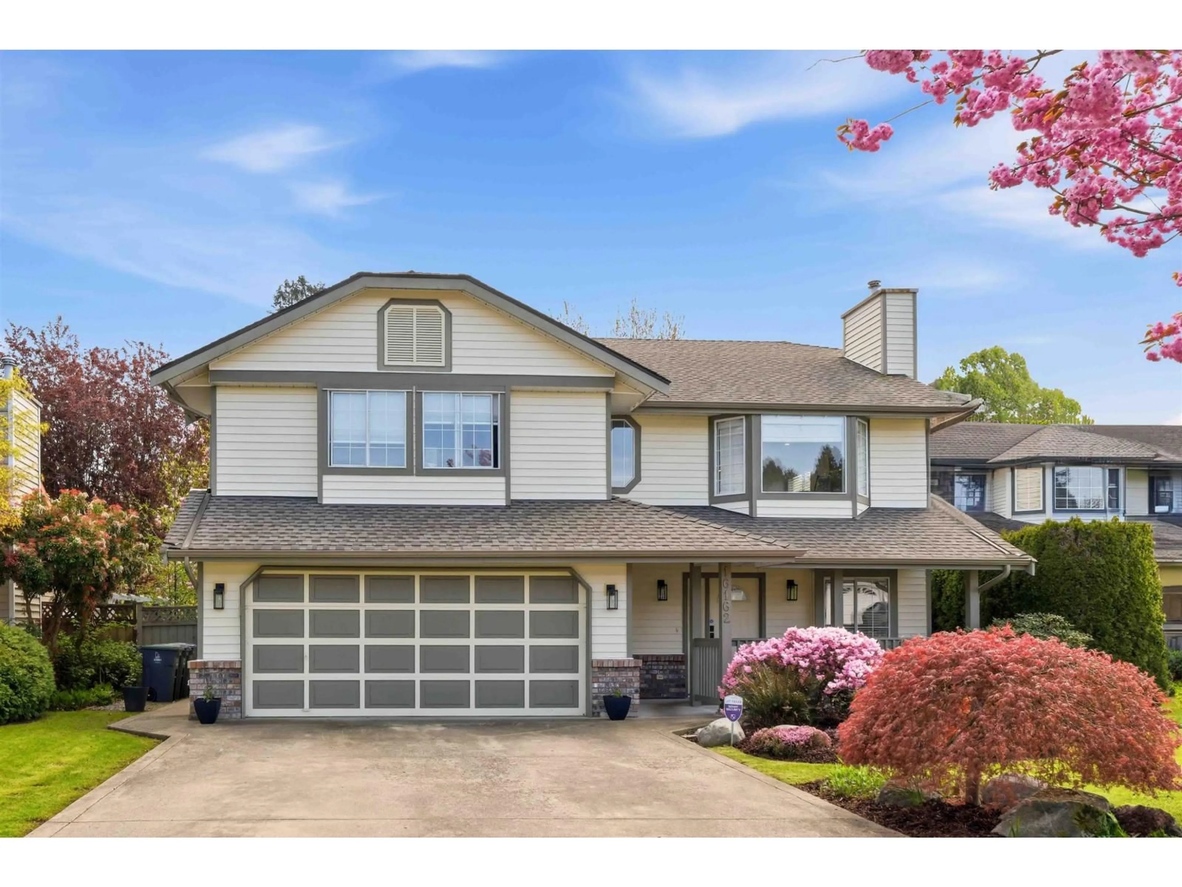 Home with vinyl exterior material, street for 16162 8A AVENUE, Surrey British Columbia V4A8W7