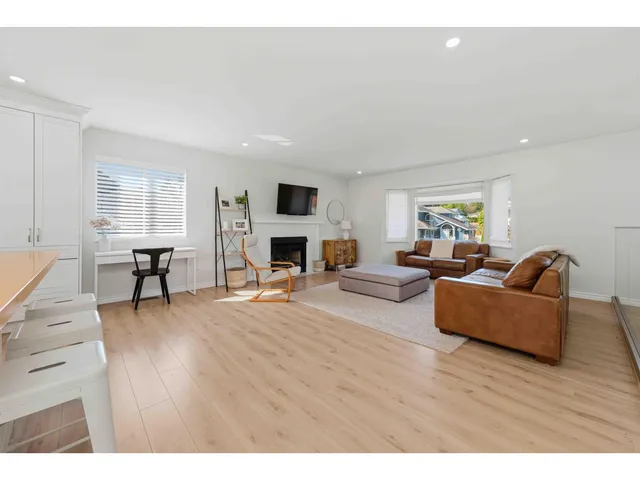 16162 8A AVENUE, Surrey 2