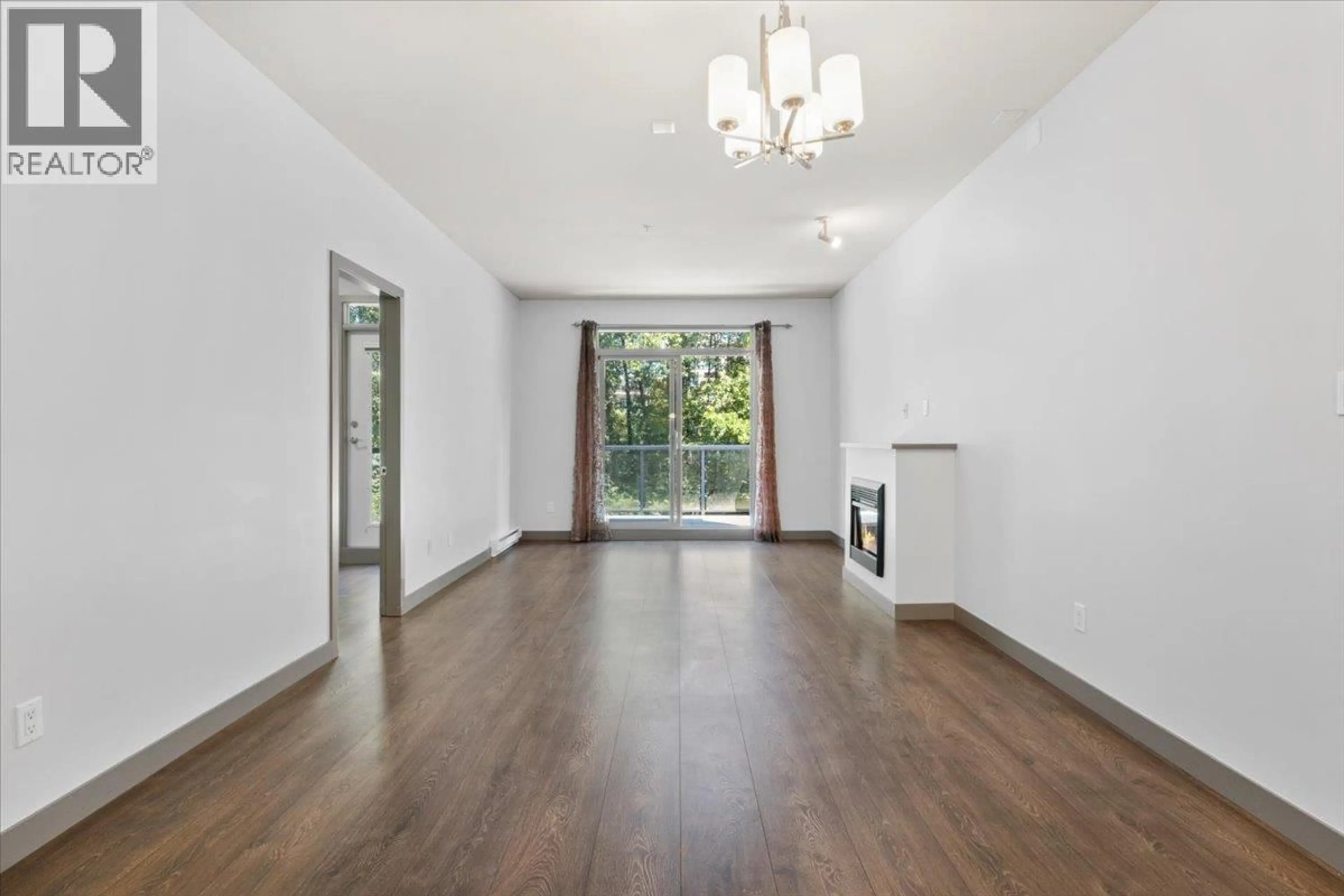 A pic of a room for 312 - 100 CAPILANO ROAD, Port Moody British Columbia V3H5M9