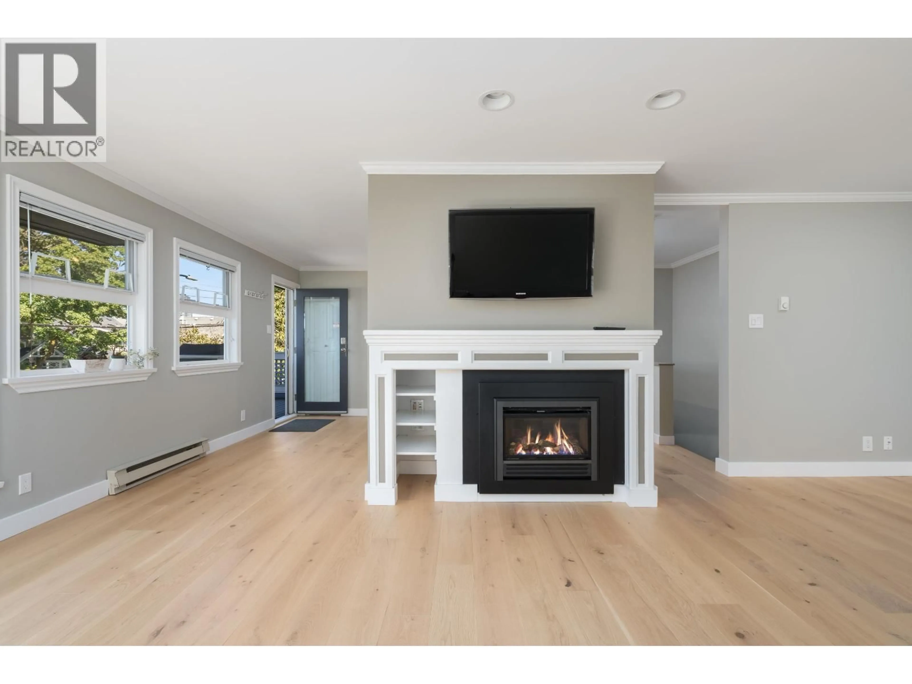 Unknown for 3085 MAPLE STREET, Vancouver British Columbia V6J4W7