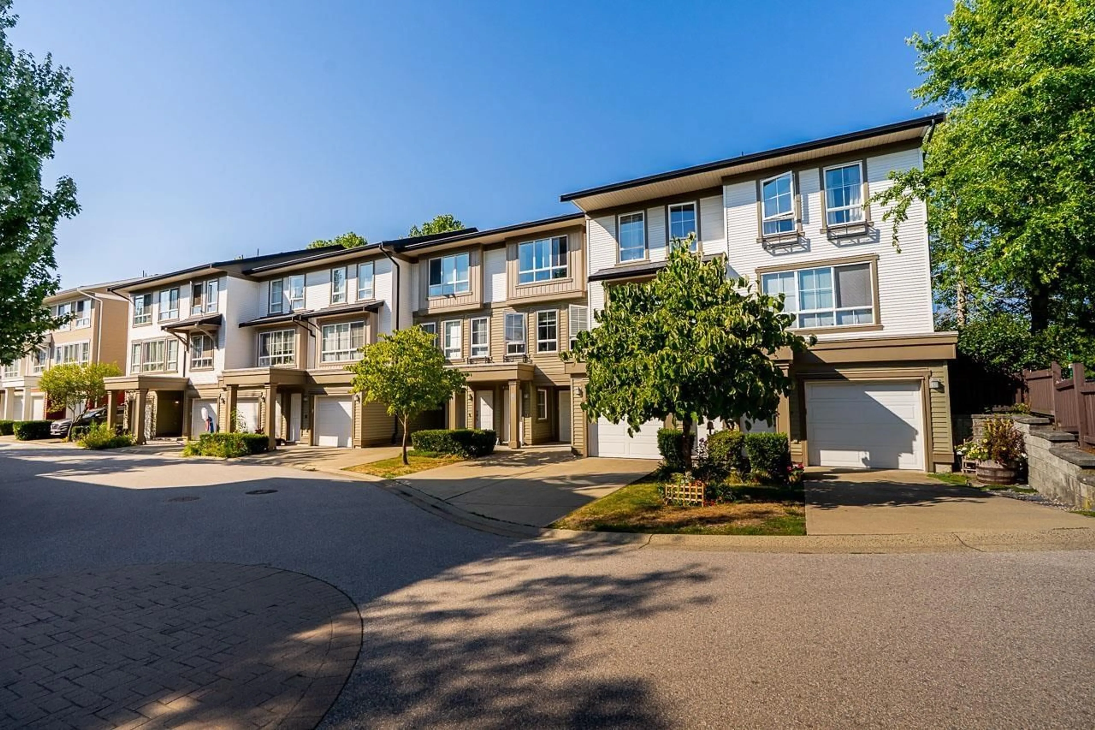 Unknown for 18 - 19505 68A AVENUE, Surrey British Columbia V4N6K3