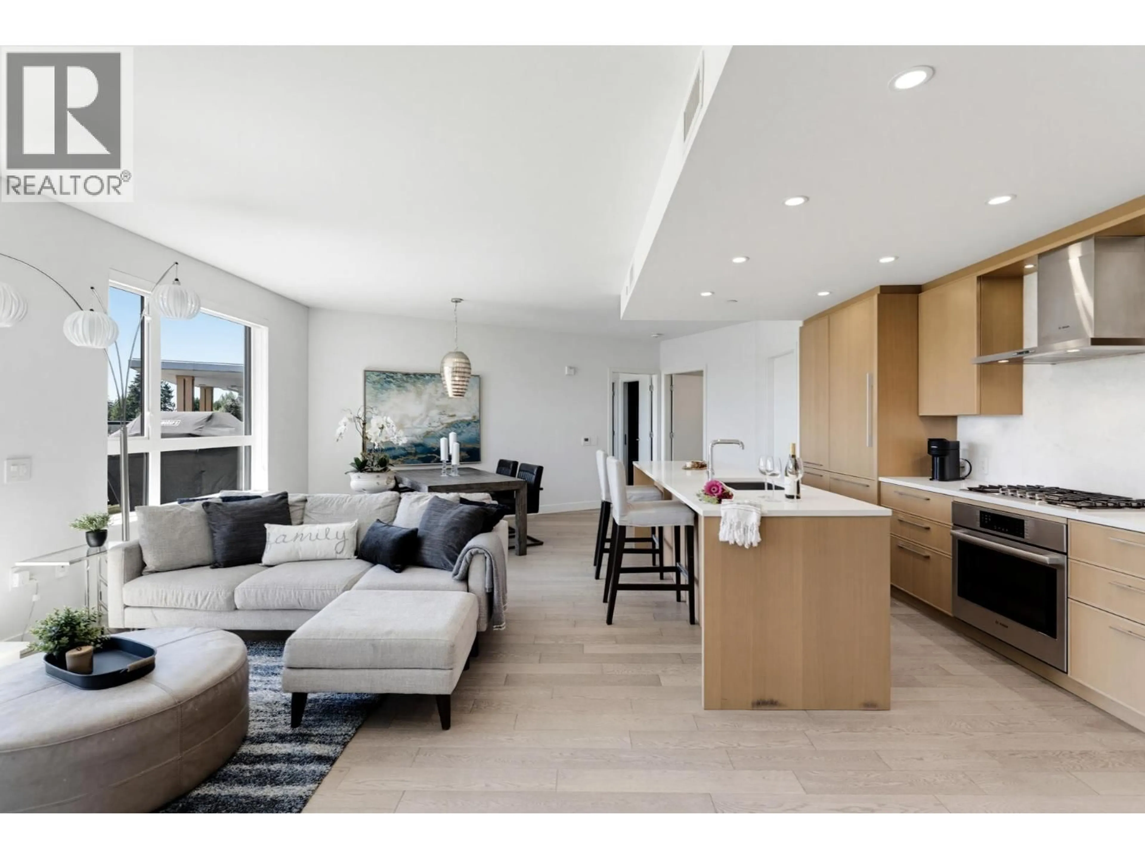 Open concept kitchen, unknown for 409 - 3220 CONNAUGHT CRESCENT, North Vancouver British Columbia V7R0A5