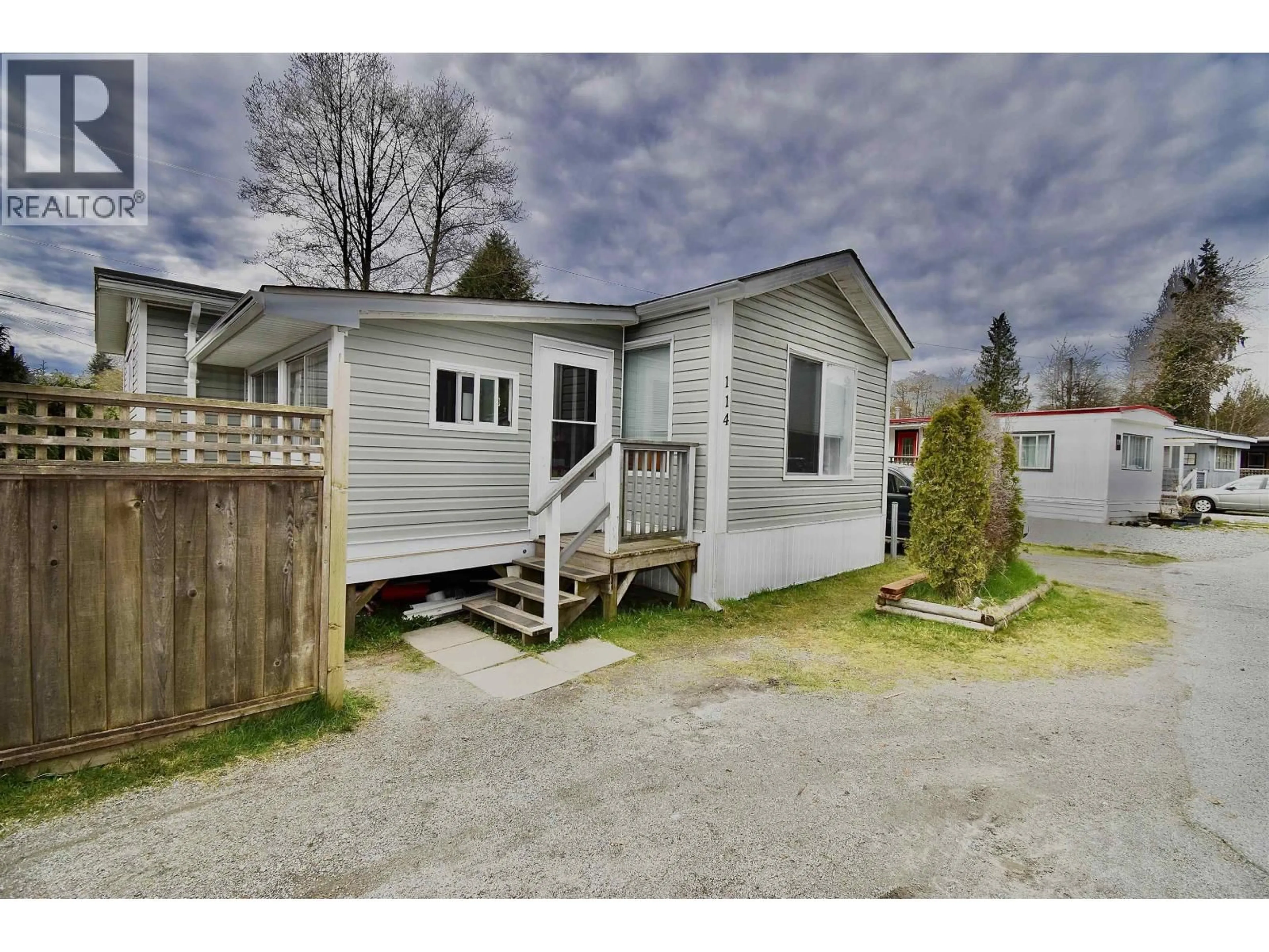Unknown for 114 - 1413 SUNSHINE COAST HIGHWAY, Gibsons British Columbia V0N1V5