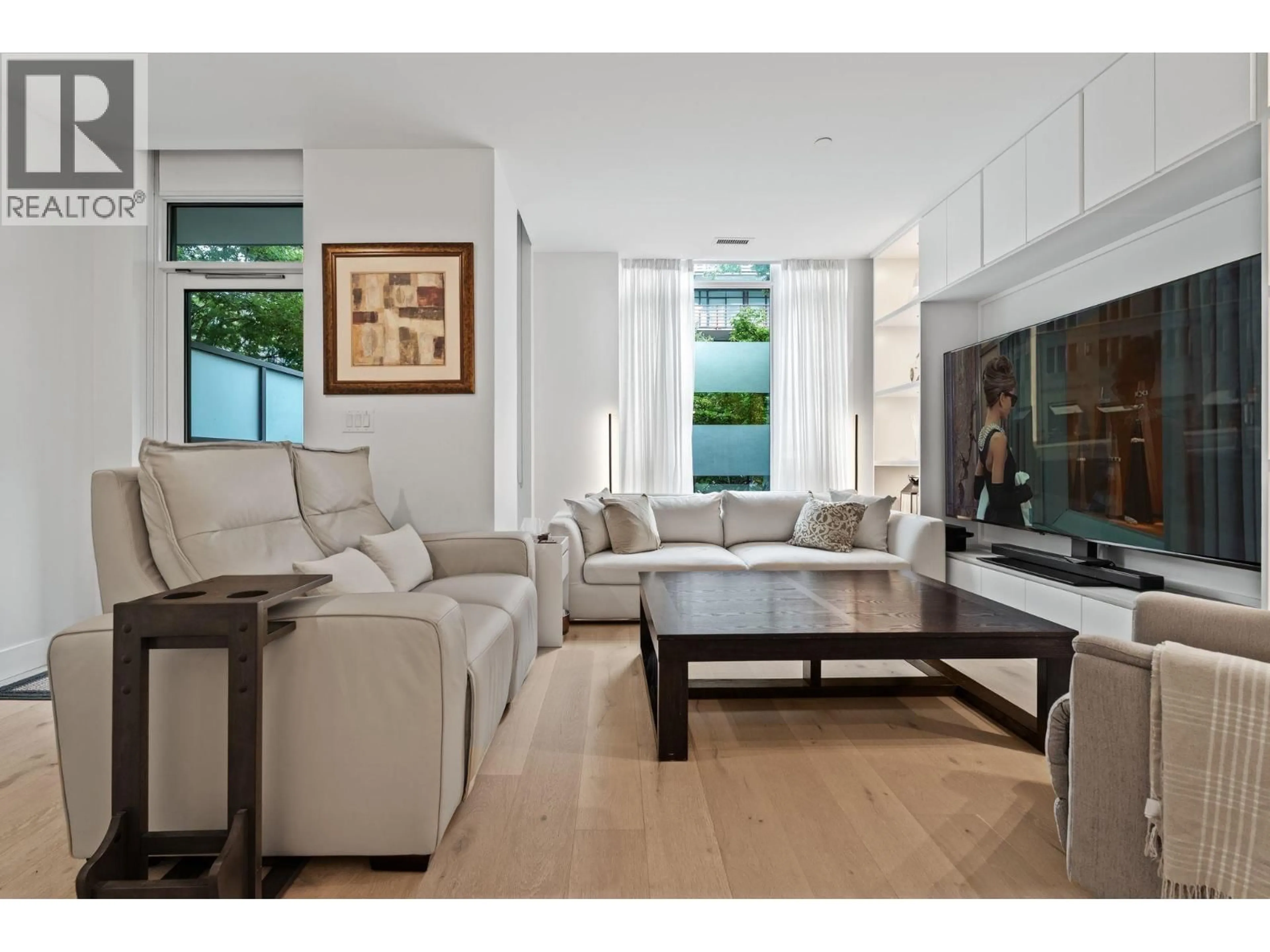 Living room with furniture, unknown for 2781 LIBRARY LANE, North Vancouver British Columbia V7J0C6