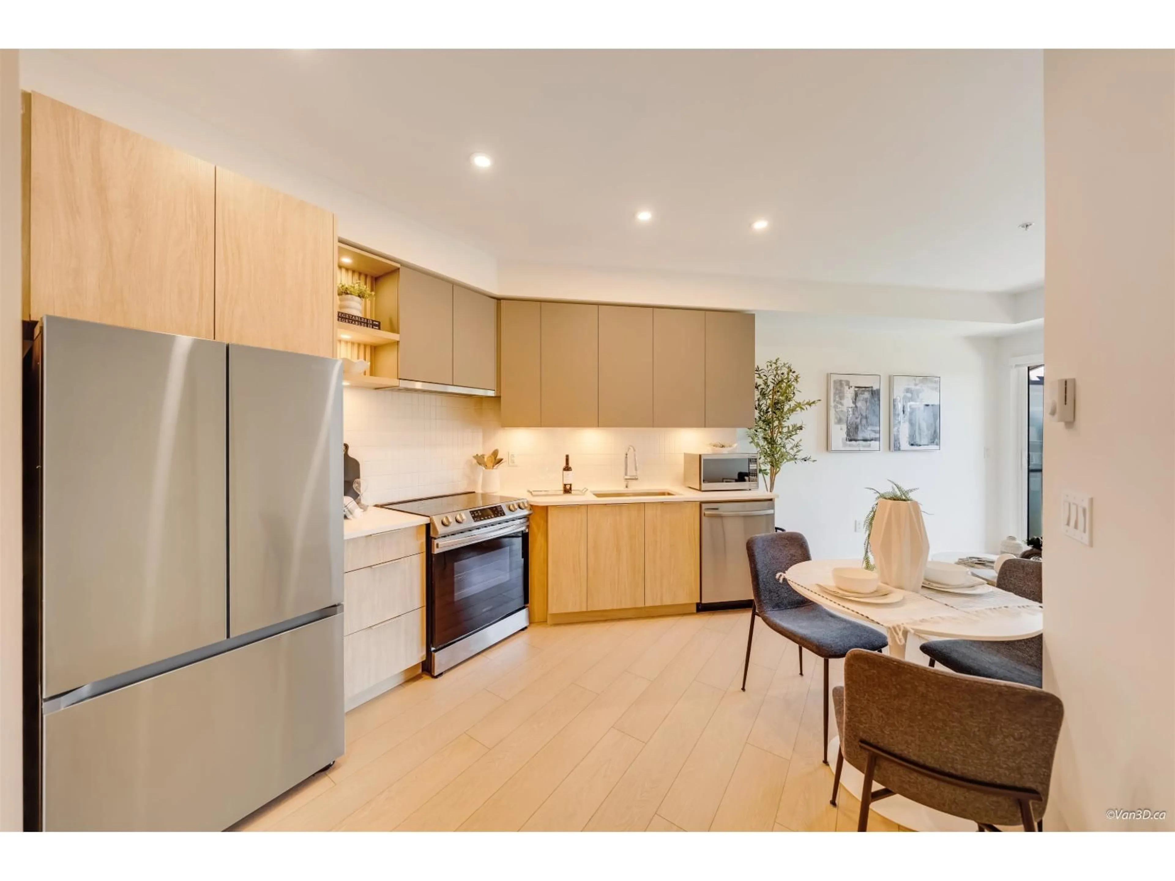 Open concept kitchen, unknown for 213 - 20695 EASTLEIGH CRESCENT, Langley British Columbia V3A0P7