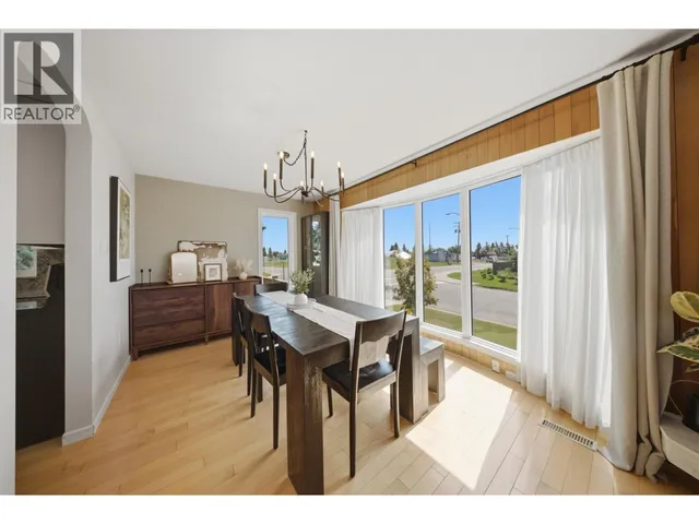 10604 106 AVENUE, Fort St. John 5