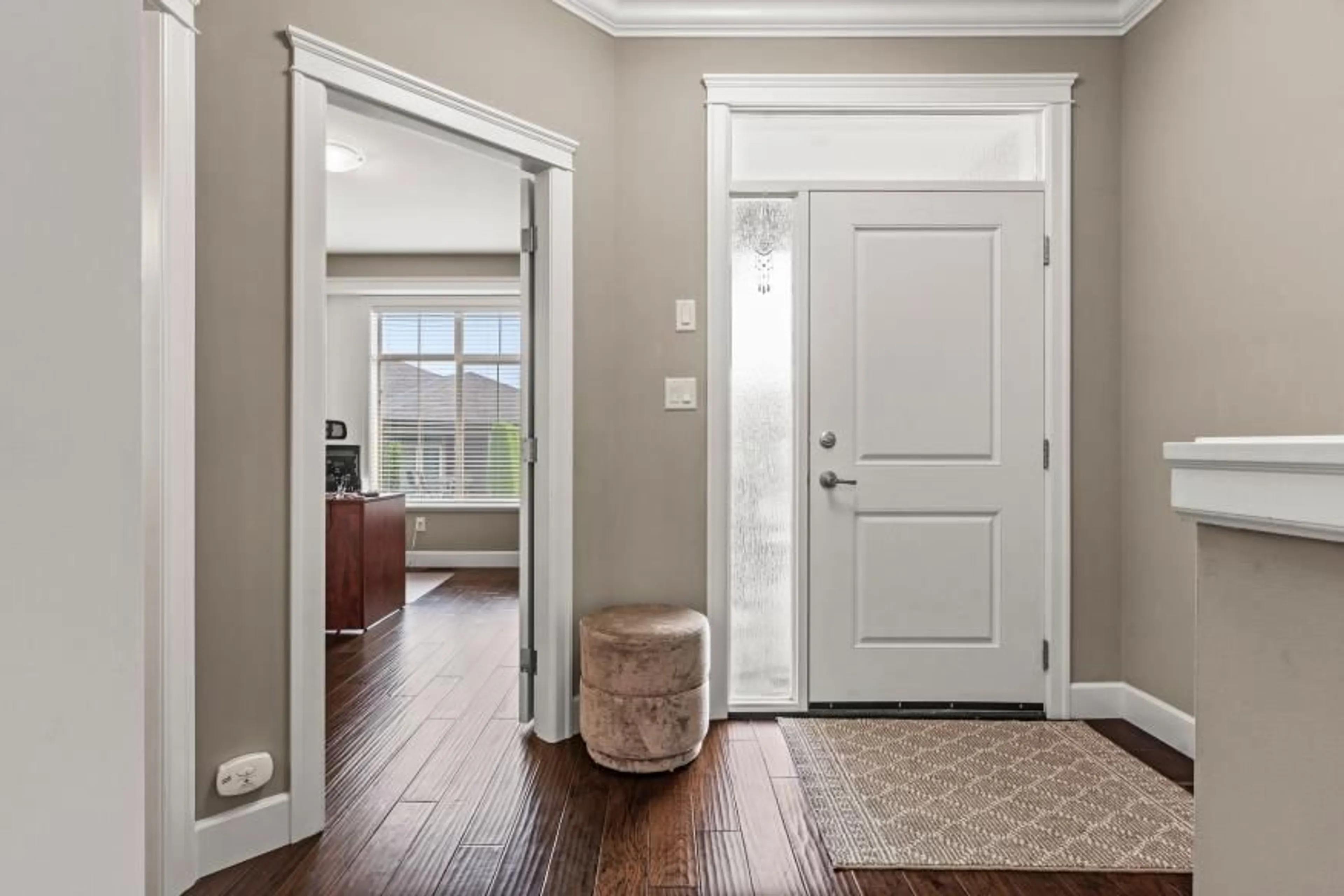 Indoor entryway for 26 - 45900 SOUTH SUMAS ROAD, Chilliwack British Columbia V2R0S9