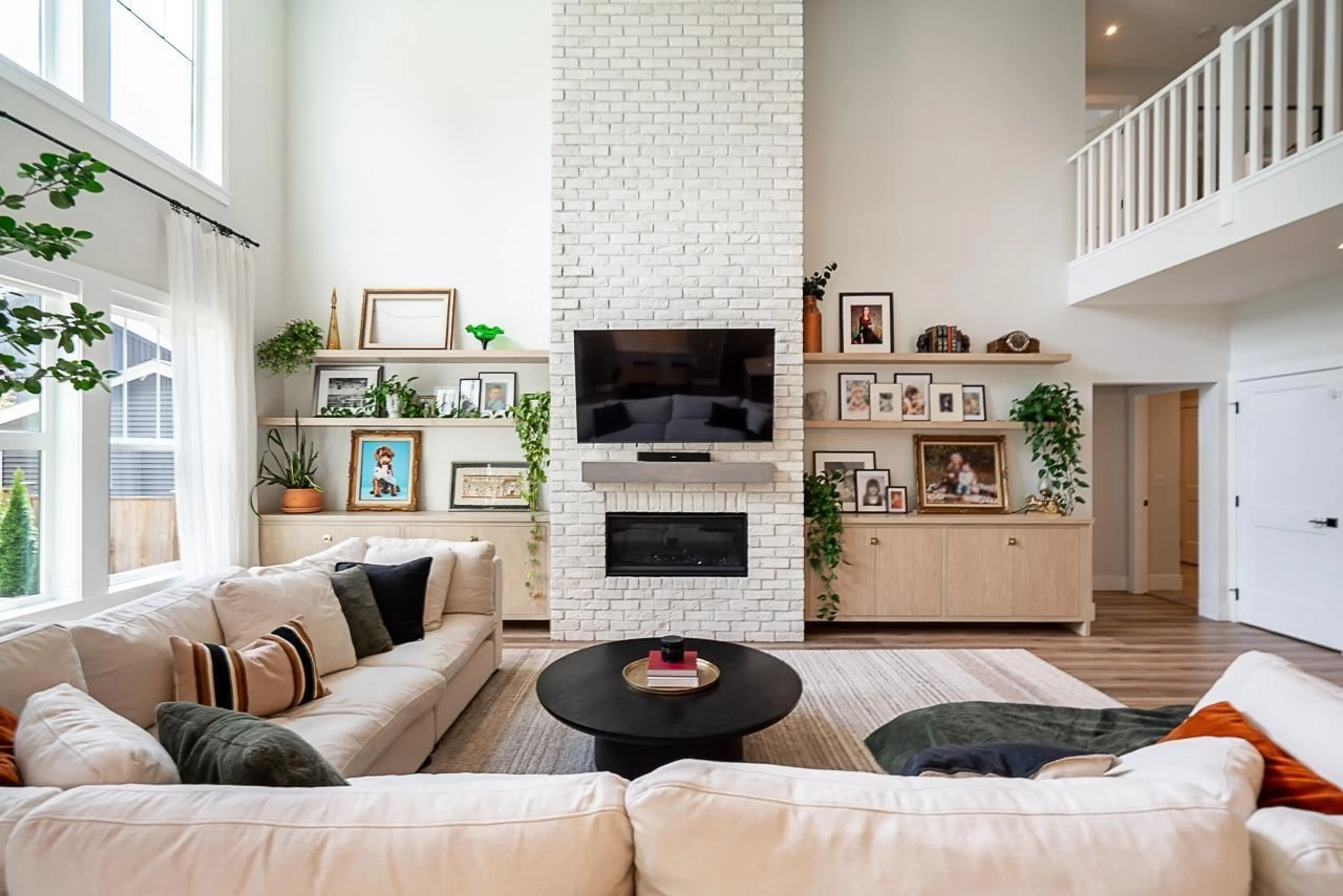 Living room with furniture, ceramic/tile floor for 2888 203A STREET, Langley British Columbia V2Z0B4