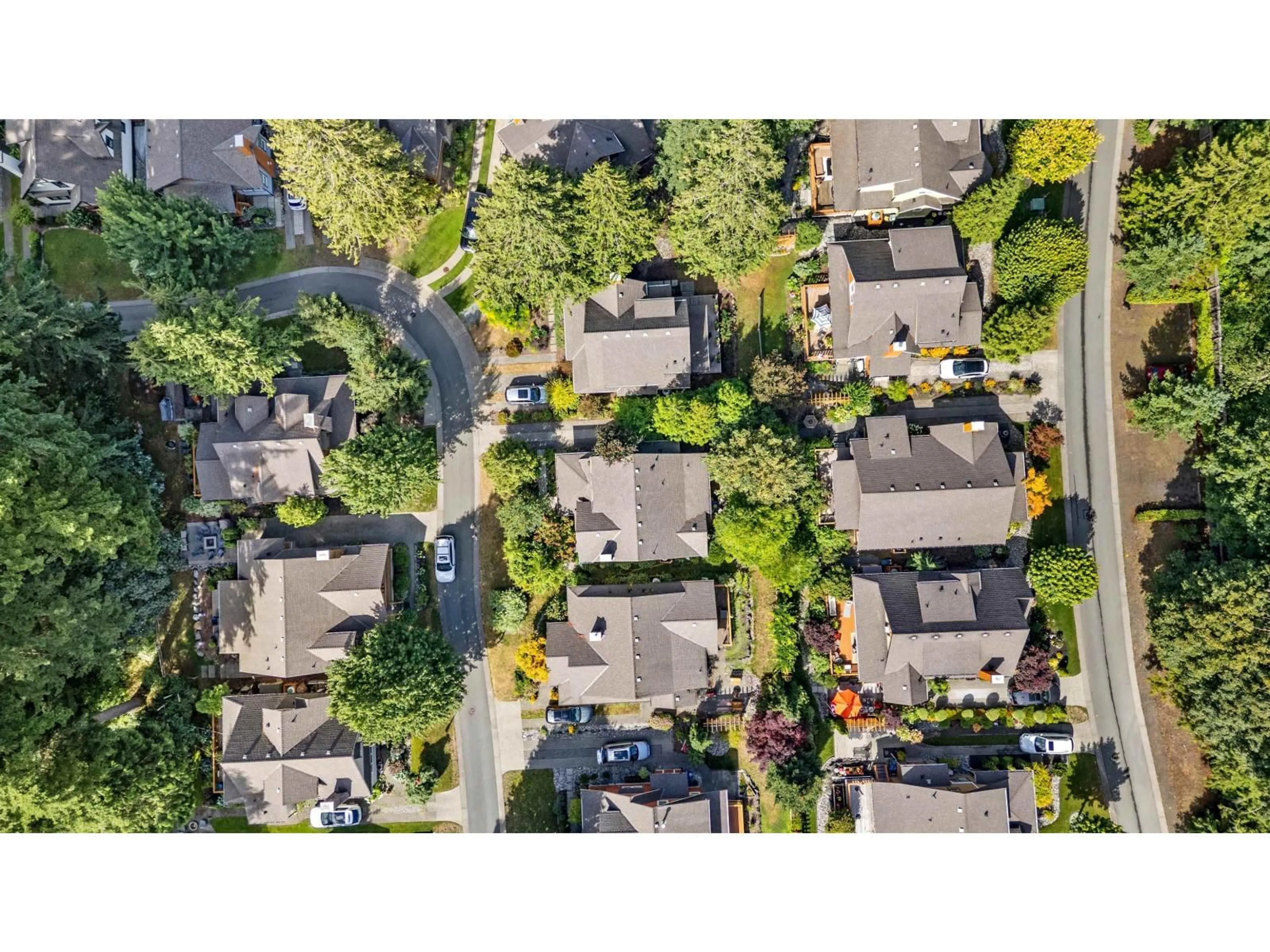 A pic from outside/outdoor area/front of a property/back of a property/a pic from drone, street for 1845 MOSSY GREEN WAY, Lindell Beach British Columbia V2R0E1