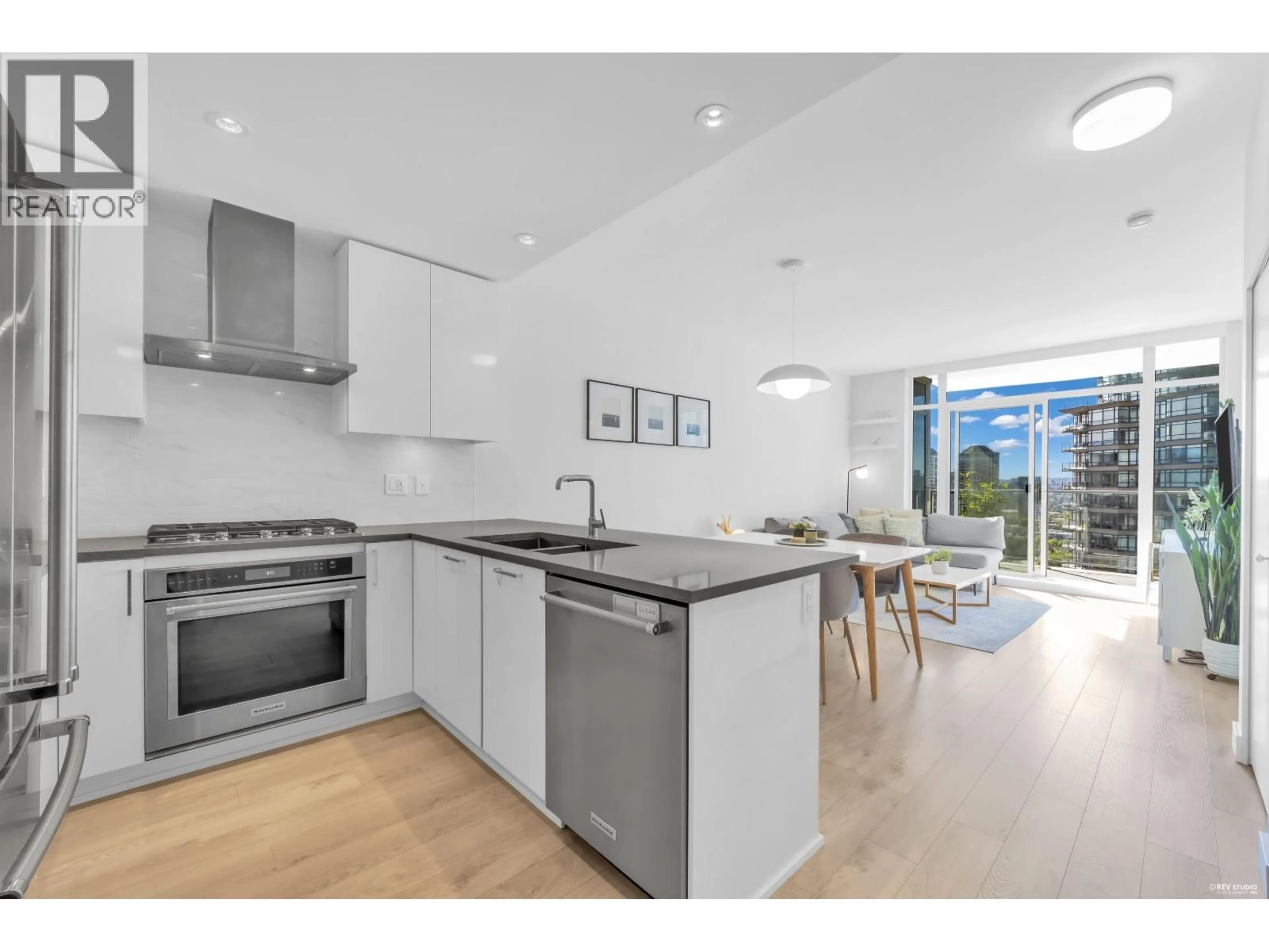 Open concept kitchen, unknown for 1701 - 1788 GILMORE AVENUE, Burnaby British Columbia V5C0L5