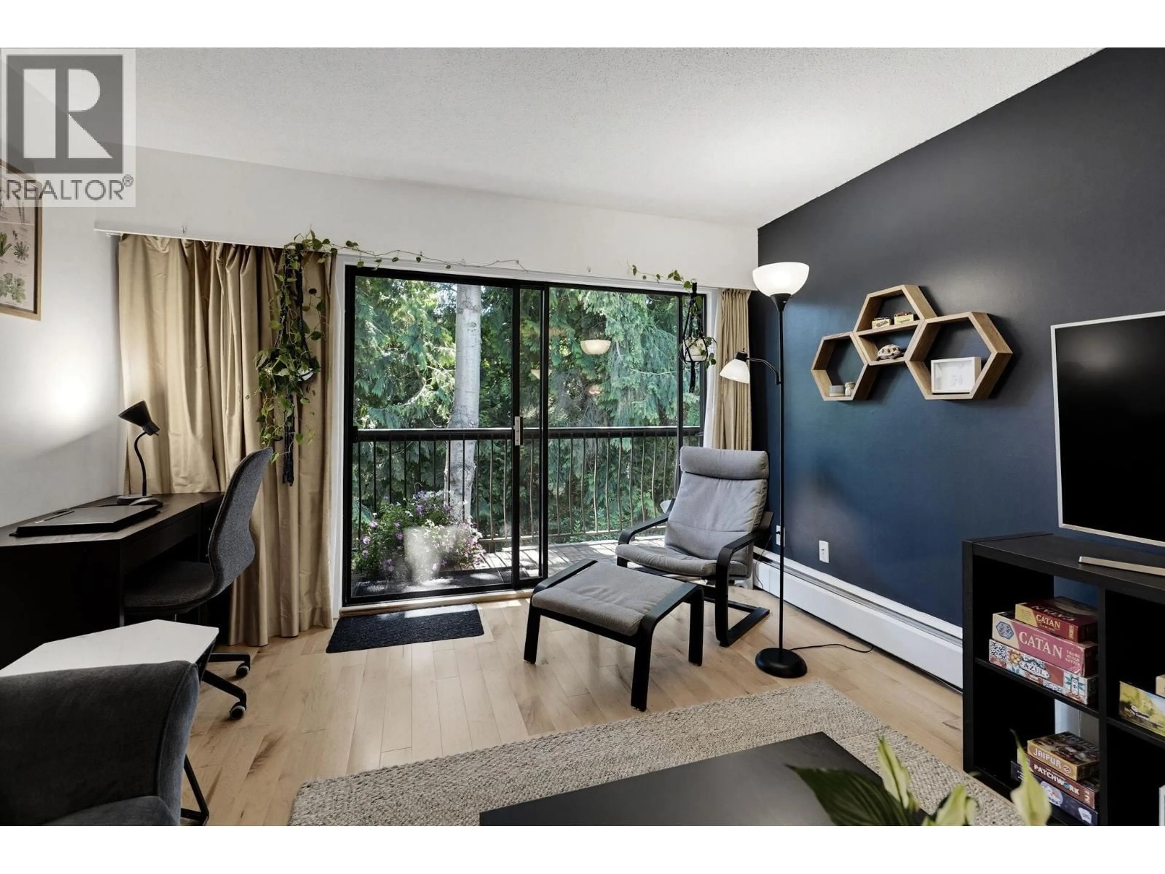 Living room with furniture, unknown for 342 - 1844 7TH AVENUE, Vancouver British Columbia V6J1S8