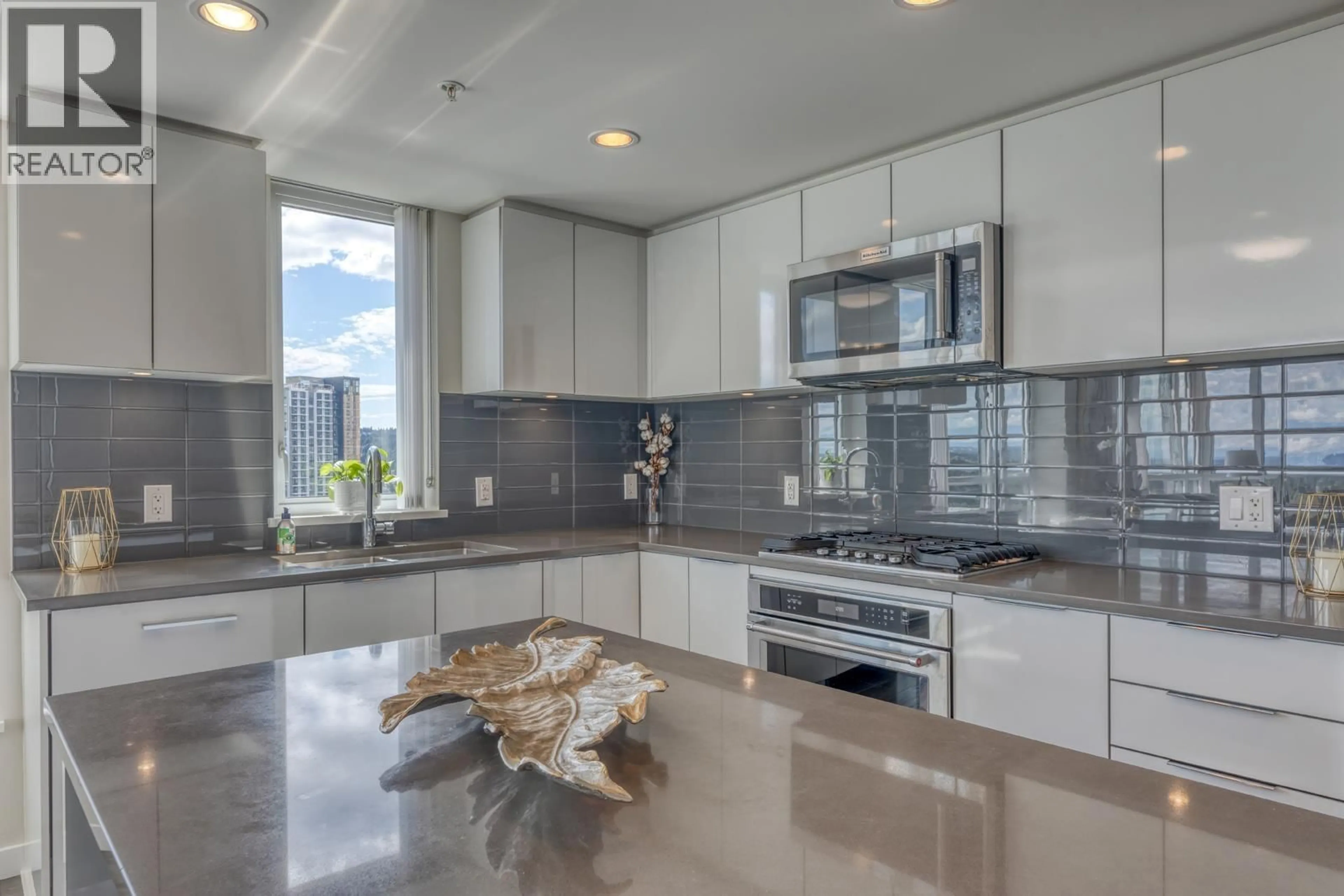 Unknown for 2203 - 3096 WINDSOR GATE, Coquitlam British Columbia V3B0P4