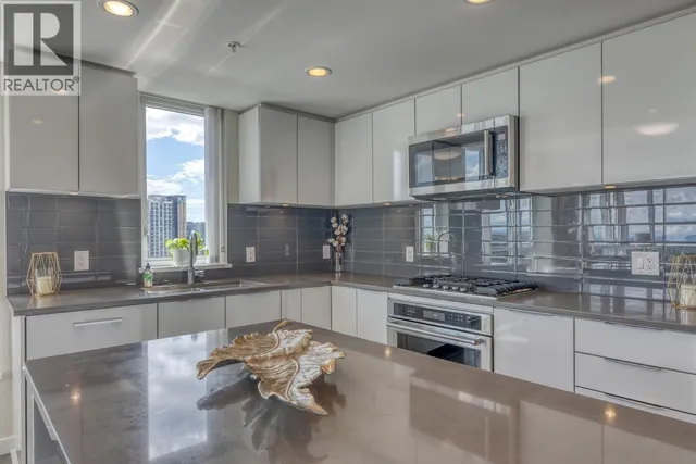 2203 - 3096 WINDSOR GATE, Coquitlam 4