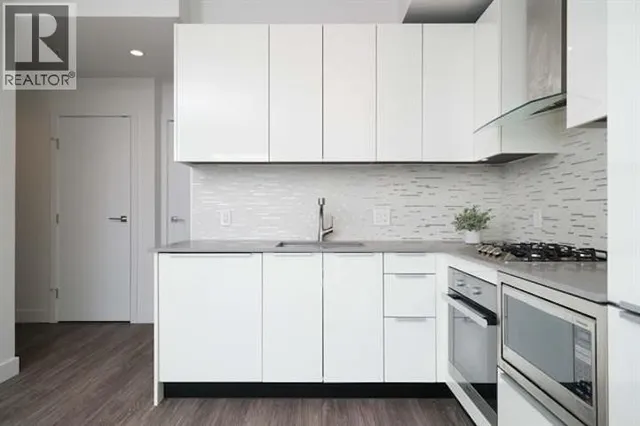 3405 - 1283 HOWE STREET, Vancouver 3