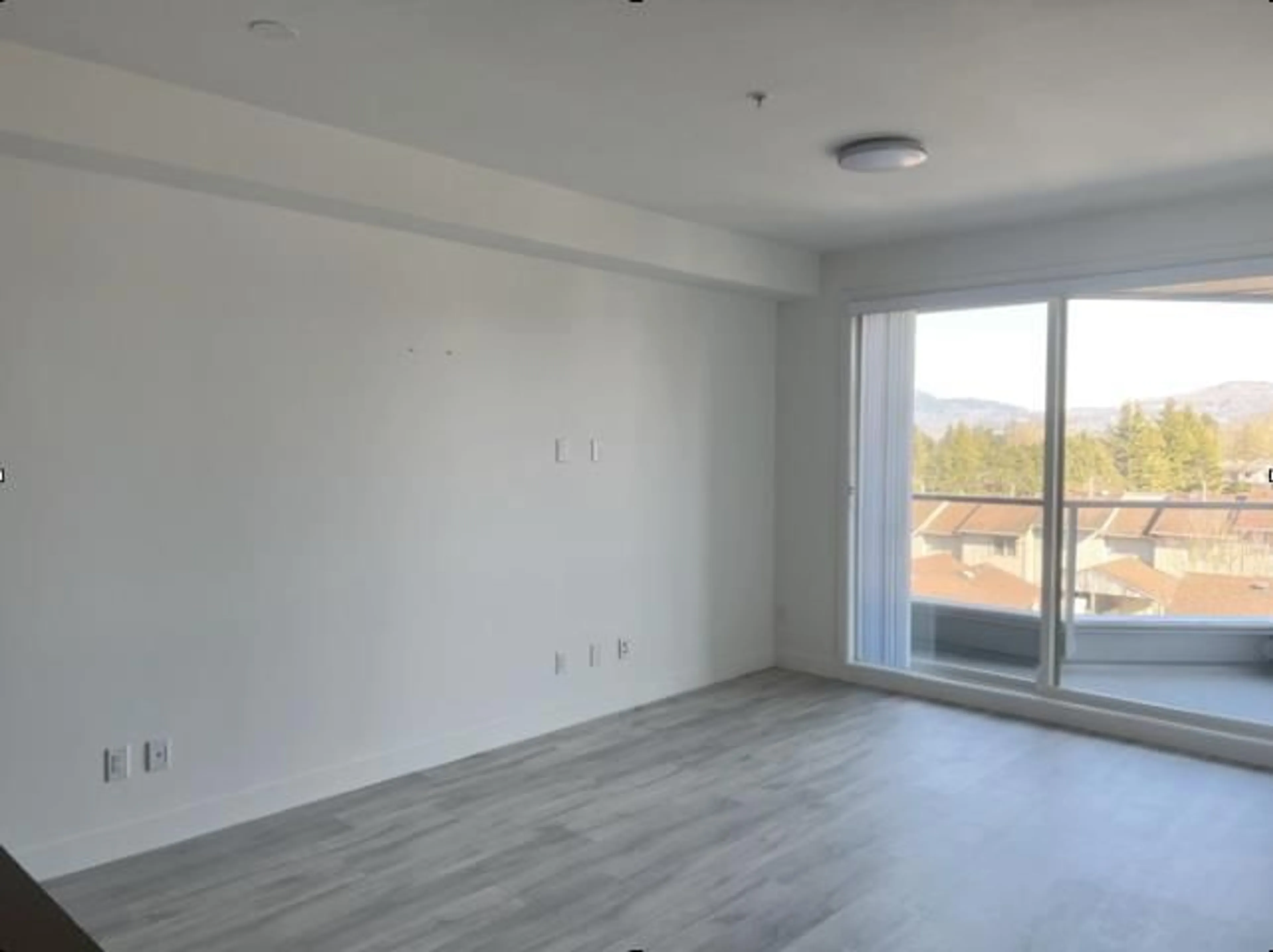 A pic of a room for 504 - 32838 LANDEAU PLACE, Abbotsford British Columbia V2S0M6