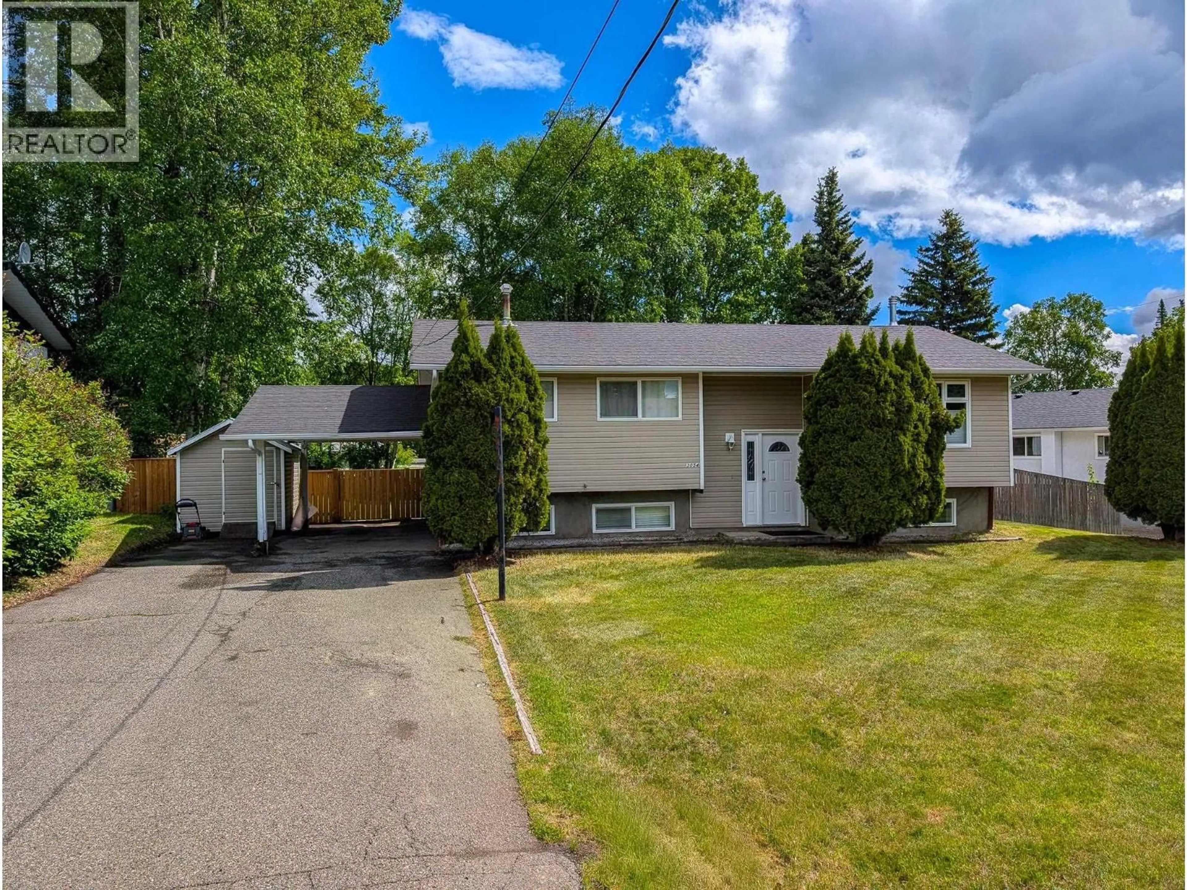 A pic from outside/outdoor area/front of a property/back of a property/a pic from drone, street for 3054 POYNER CRESCENT, Prince George British Columbia V2K1Y1